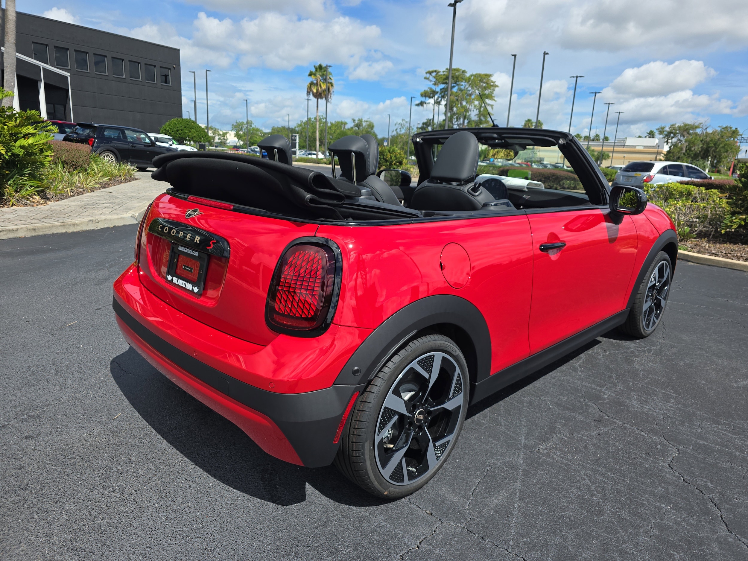 2026 MINI Convertible S - Photo 4