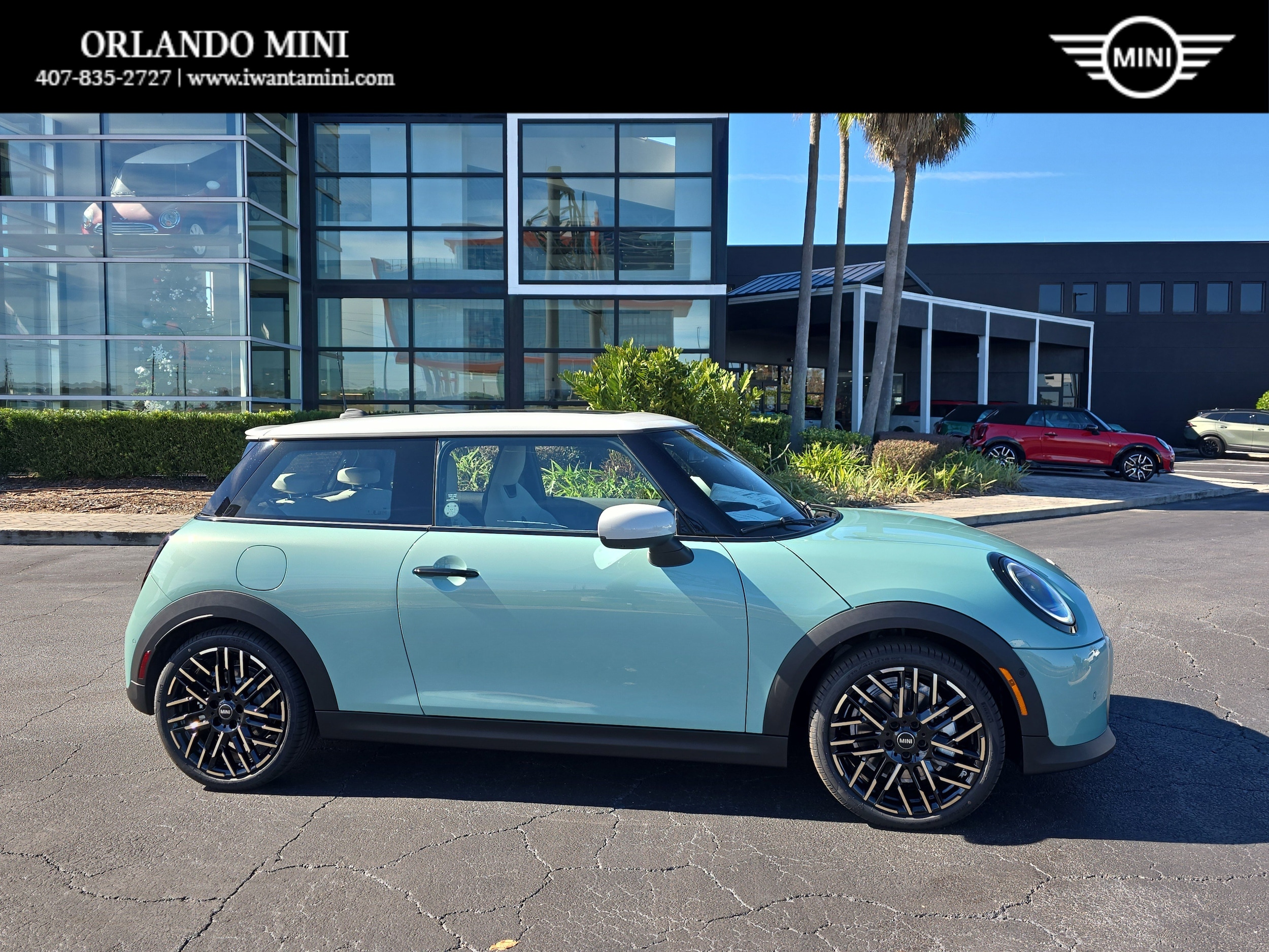 2026 MINI Hardtop 2 Door S's photo