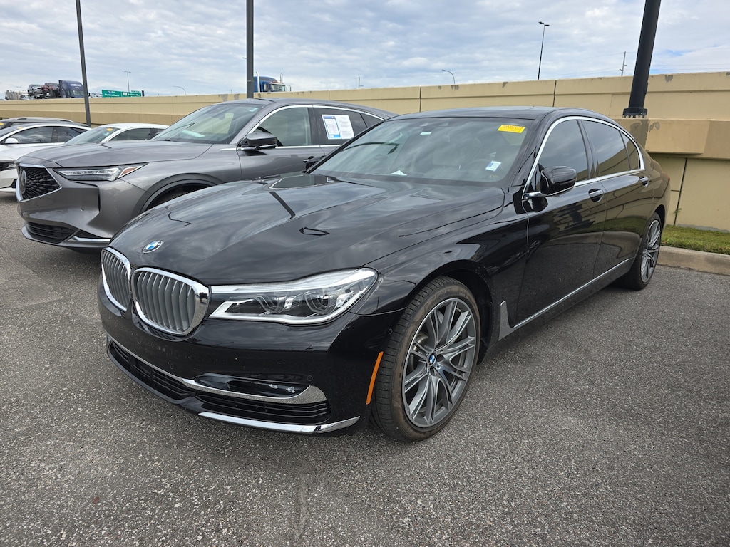 Used 2018 BMW 7 Series 750i Sedan