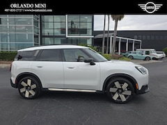 2026 MINI Signature Plus Countryman SUV