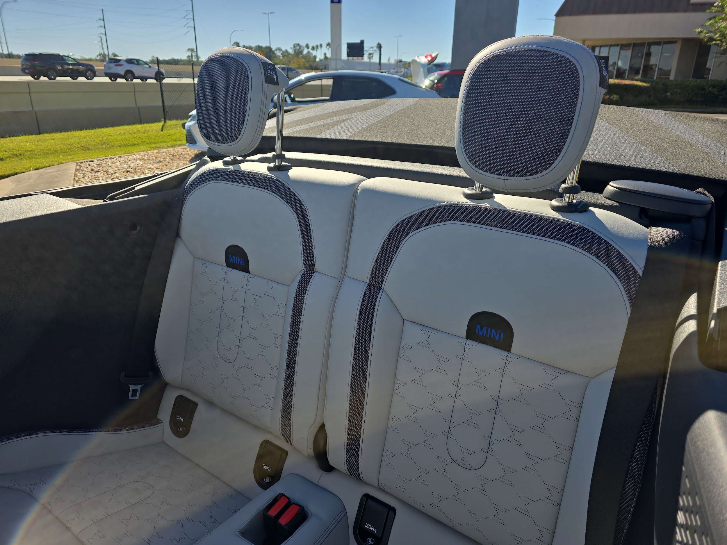2026 MINI Convertible Base - Photo 9