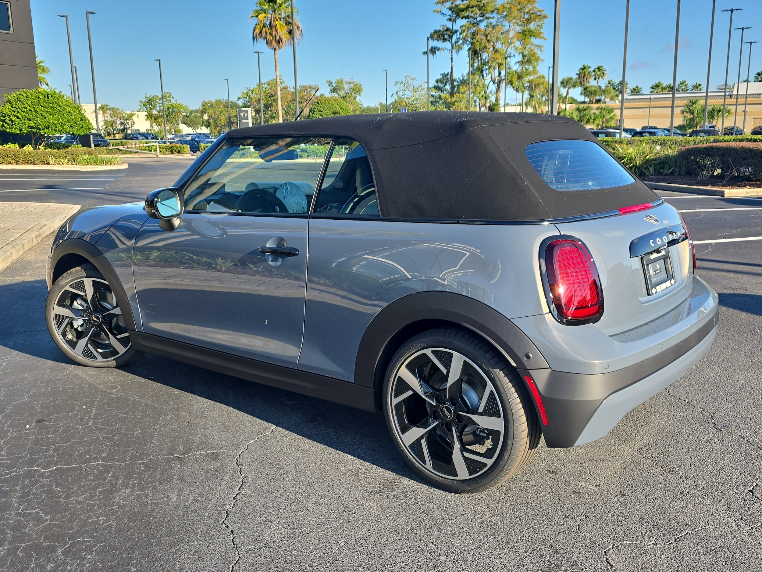 2026 MINI Convertible S - Photo 21