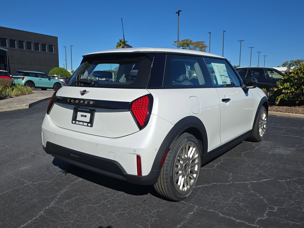 New 2026 MINI 2 Door Signature Plus Hatchback