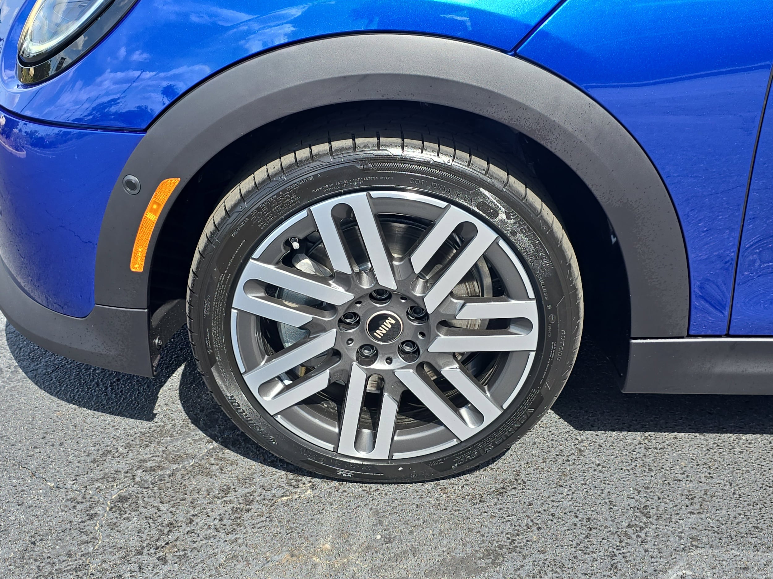 2025 MINI Hardtop 2 Door S - Photo 23