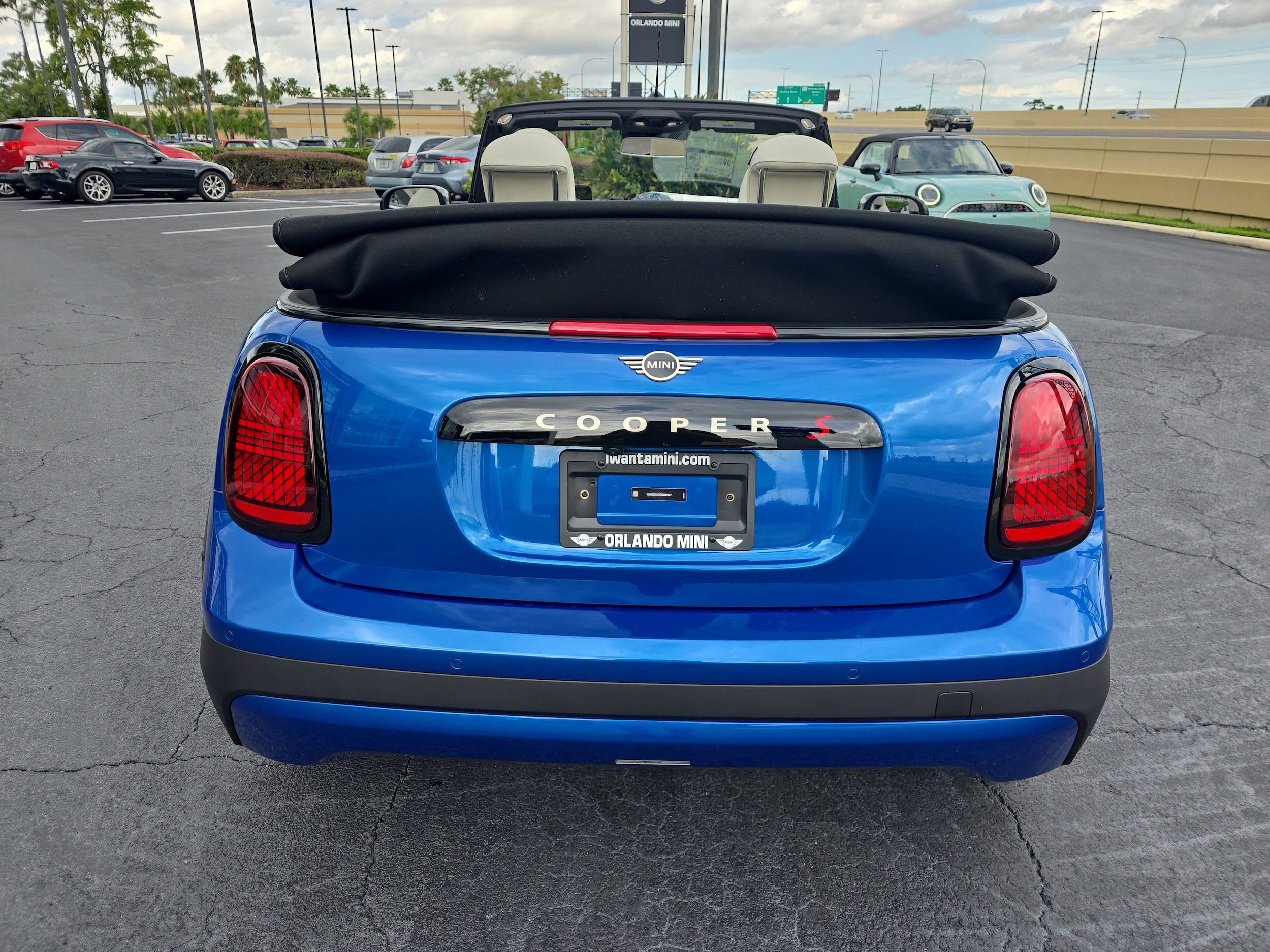 2026 MINI Convertible S - Photo 6