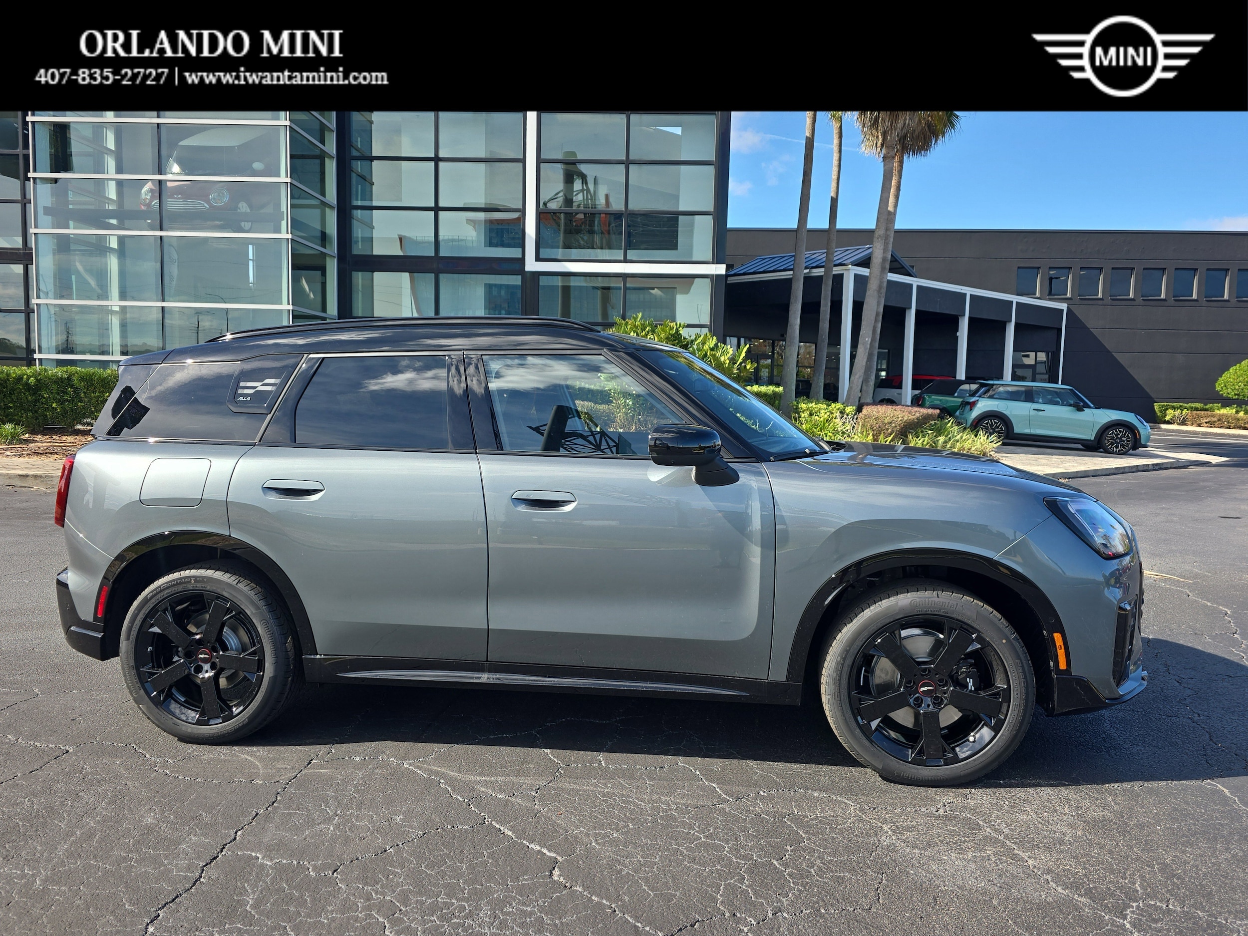 2026 MINI Countryman S's photo