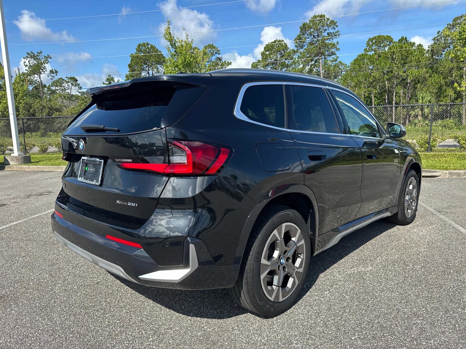 2024 Bmw X1 XDrive28i photo 3