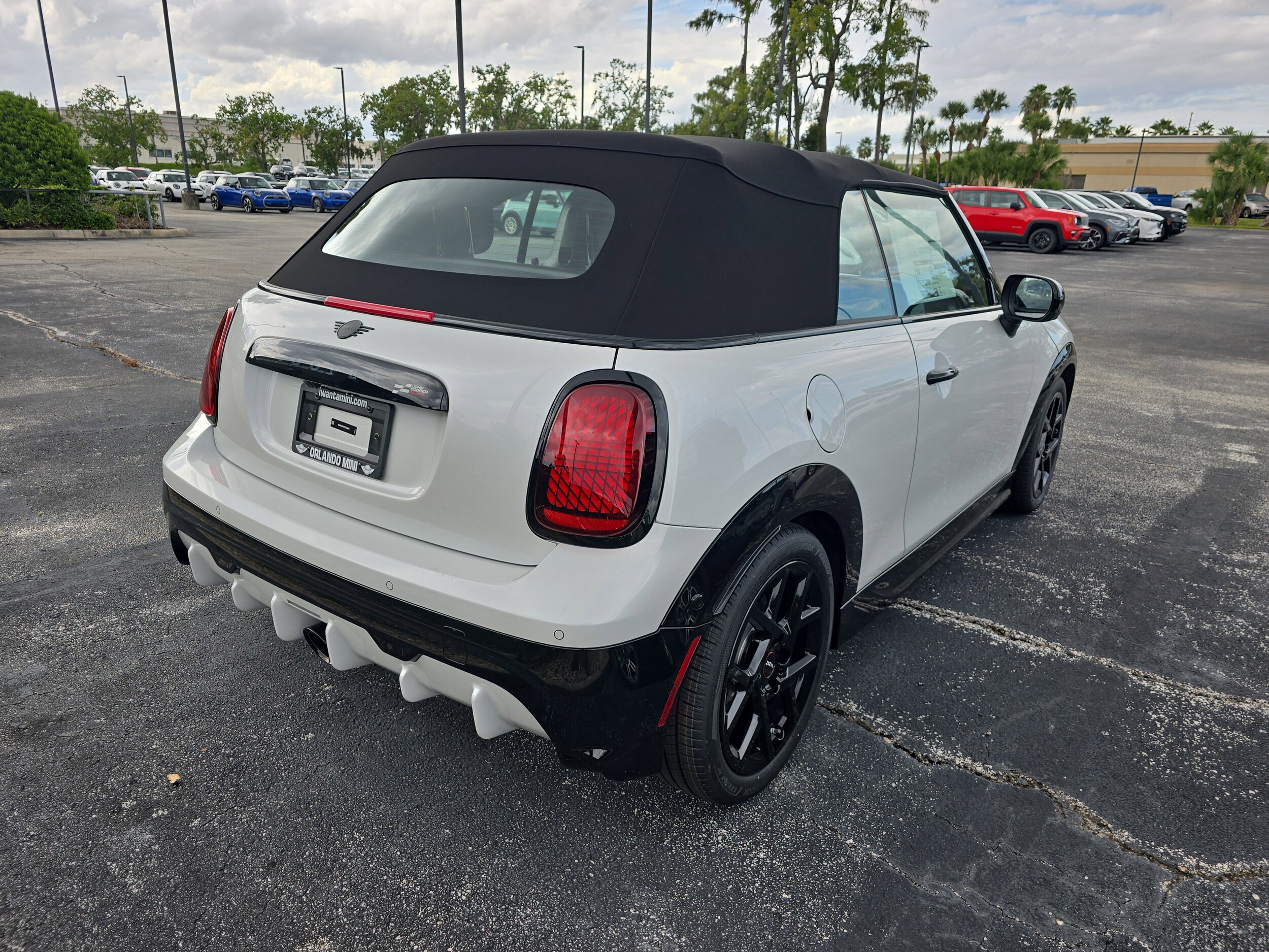 2026 Mini Cooper Iconic Convertible photo 2