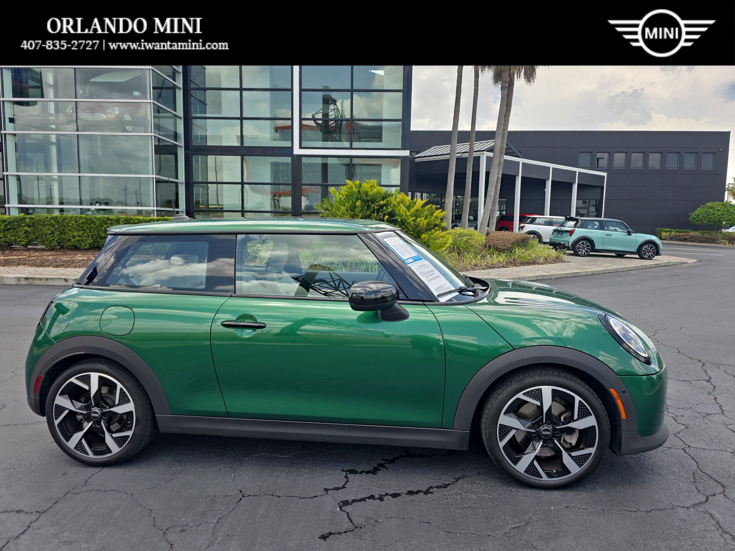 2025 MINI Hardtop 2 Door S's photo