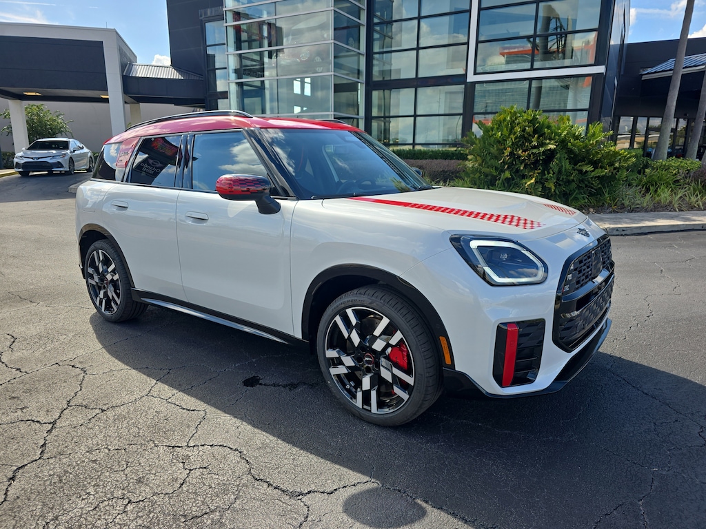 New 2026 MINI Countryman Iconic SUV