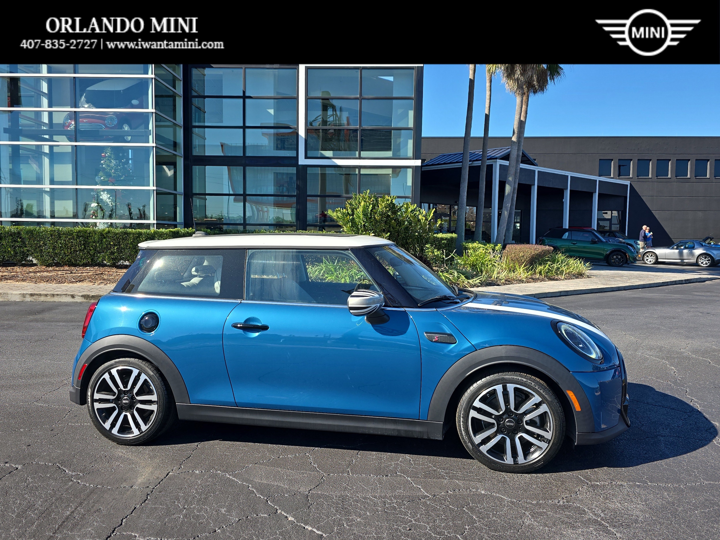 2023 MINI 3 Door S