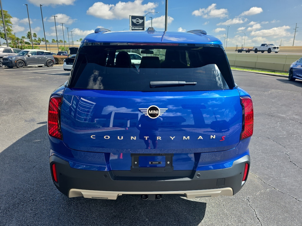 New 2027 MINI Countryman Iconic SUV