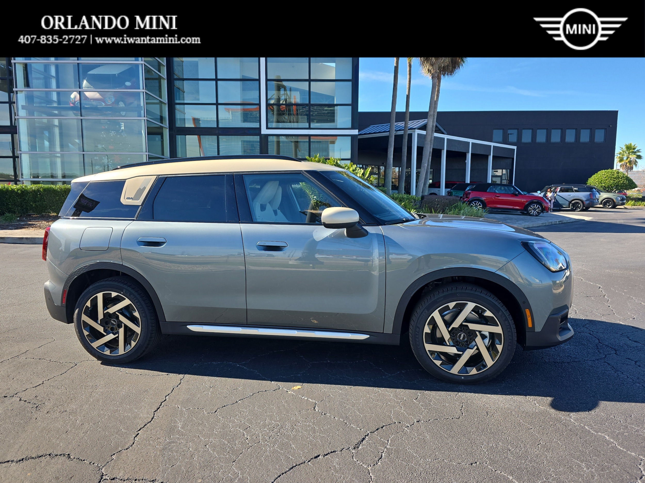 2026 MINI Countryman S's photo