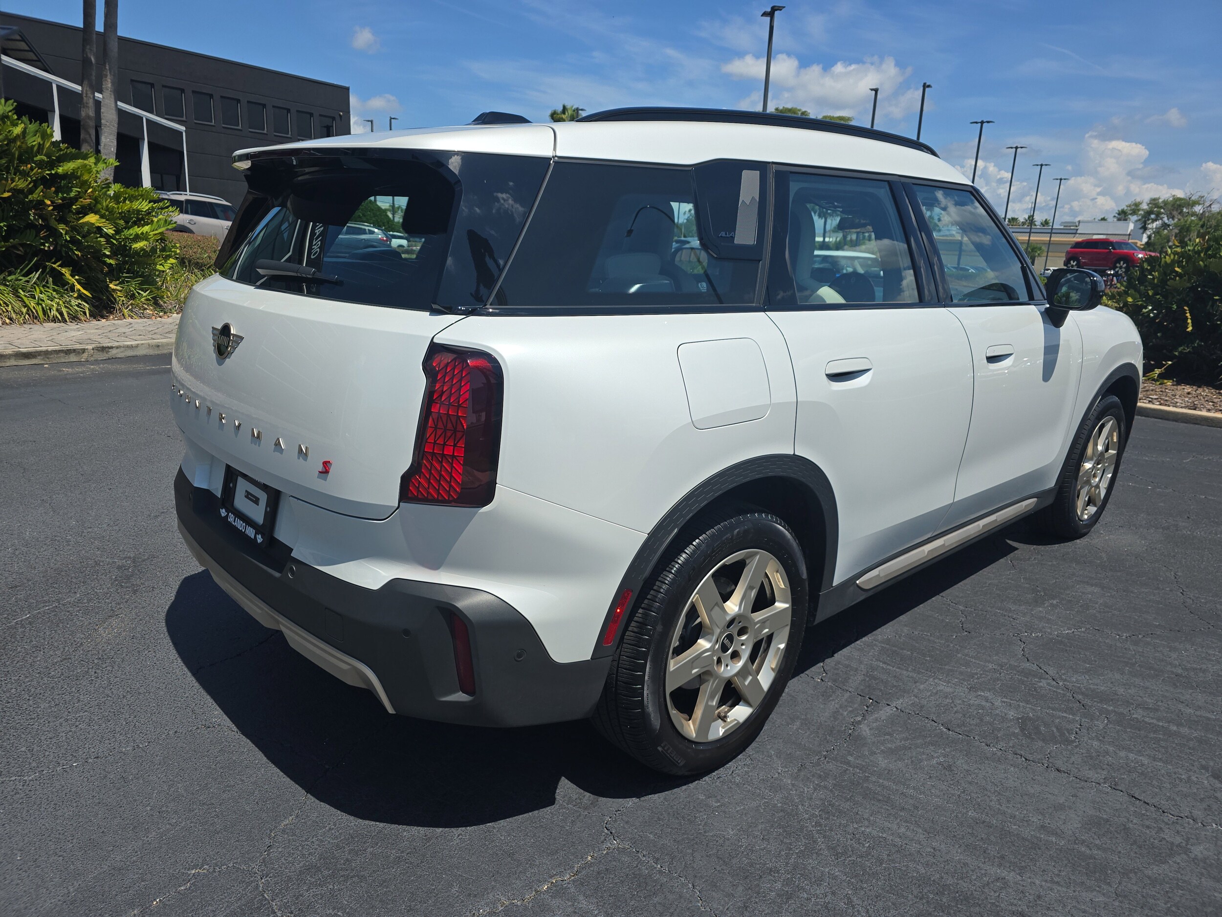2025 Mini Countryman S ALL4 photo 4