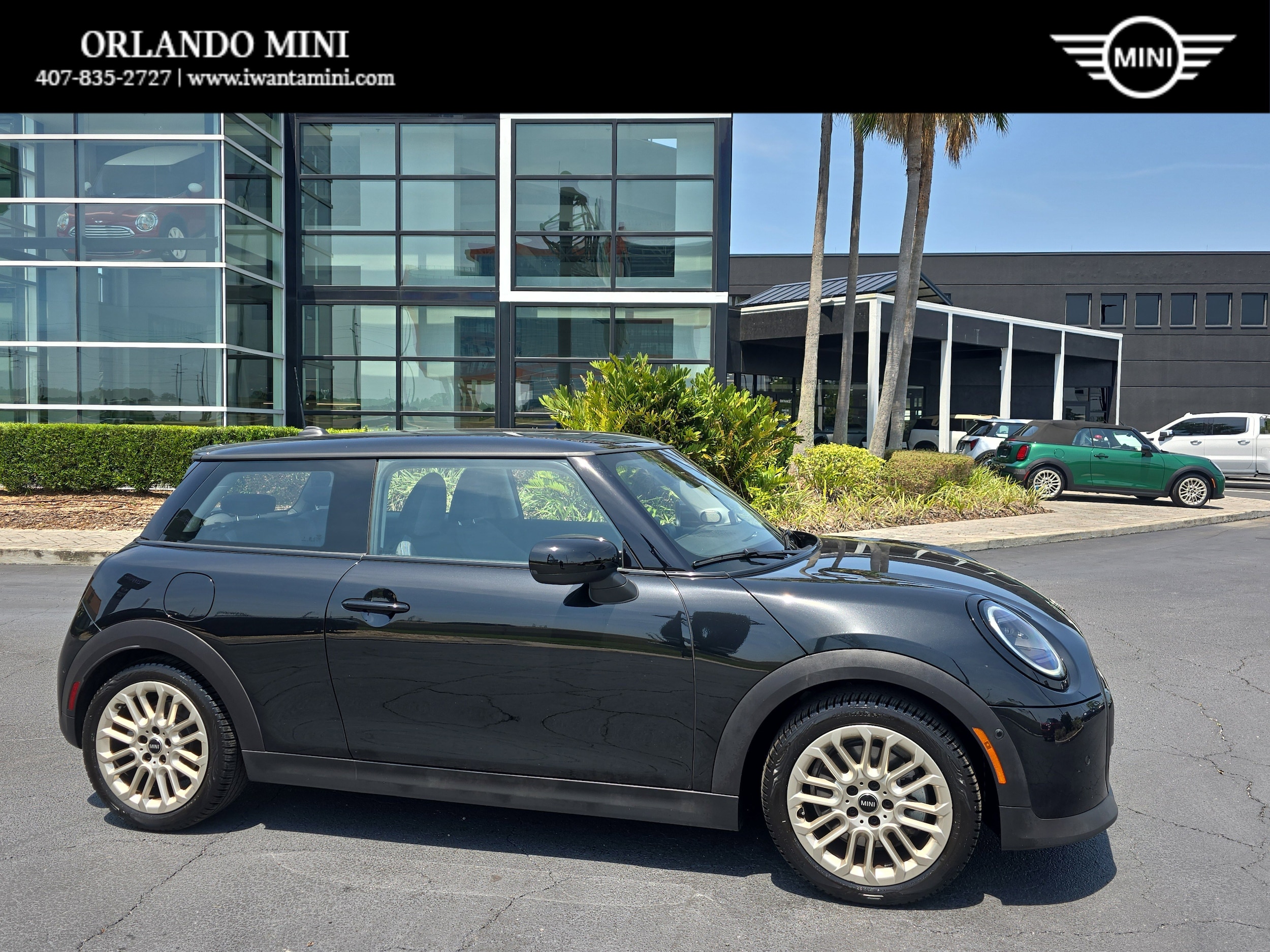2025 MINI Hardtop 2 Door S's photo