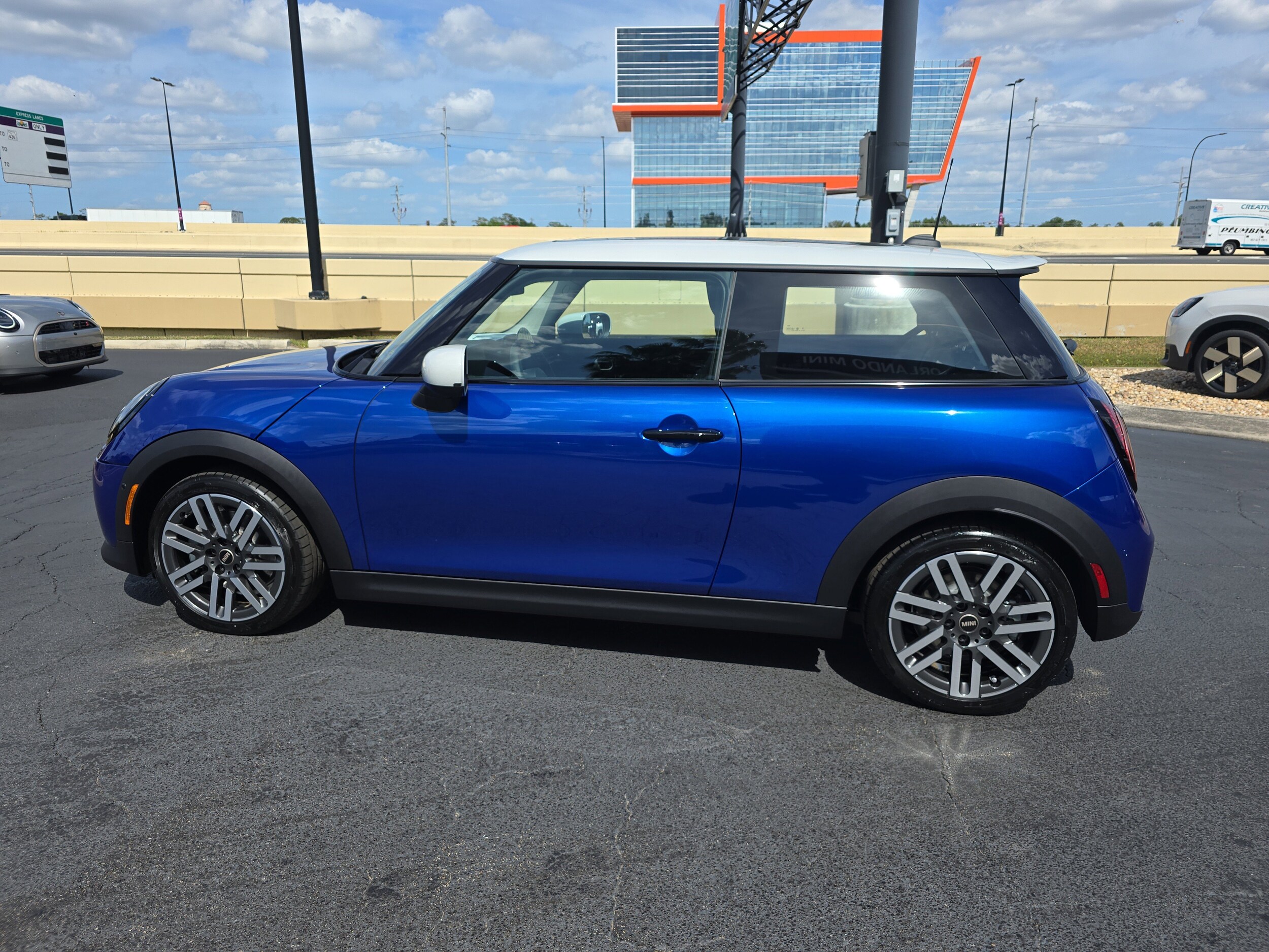 2025 MINI Hardtop 2 Door S - Photo 6