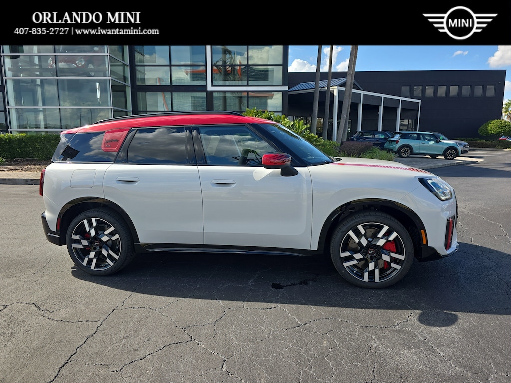 New 2026 MINI Countryman Iconic SUV