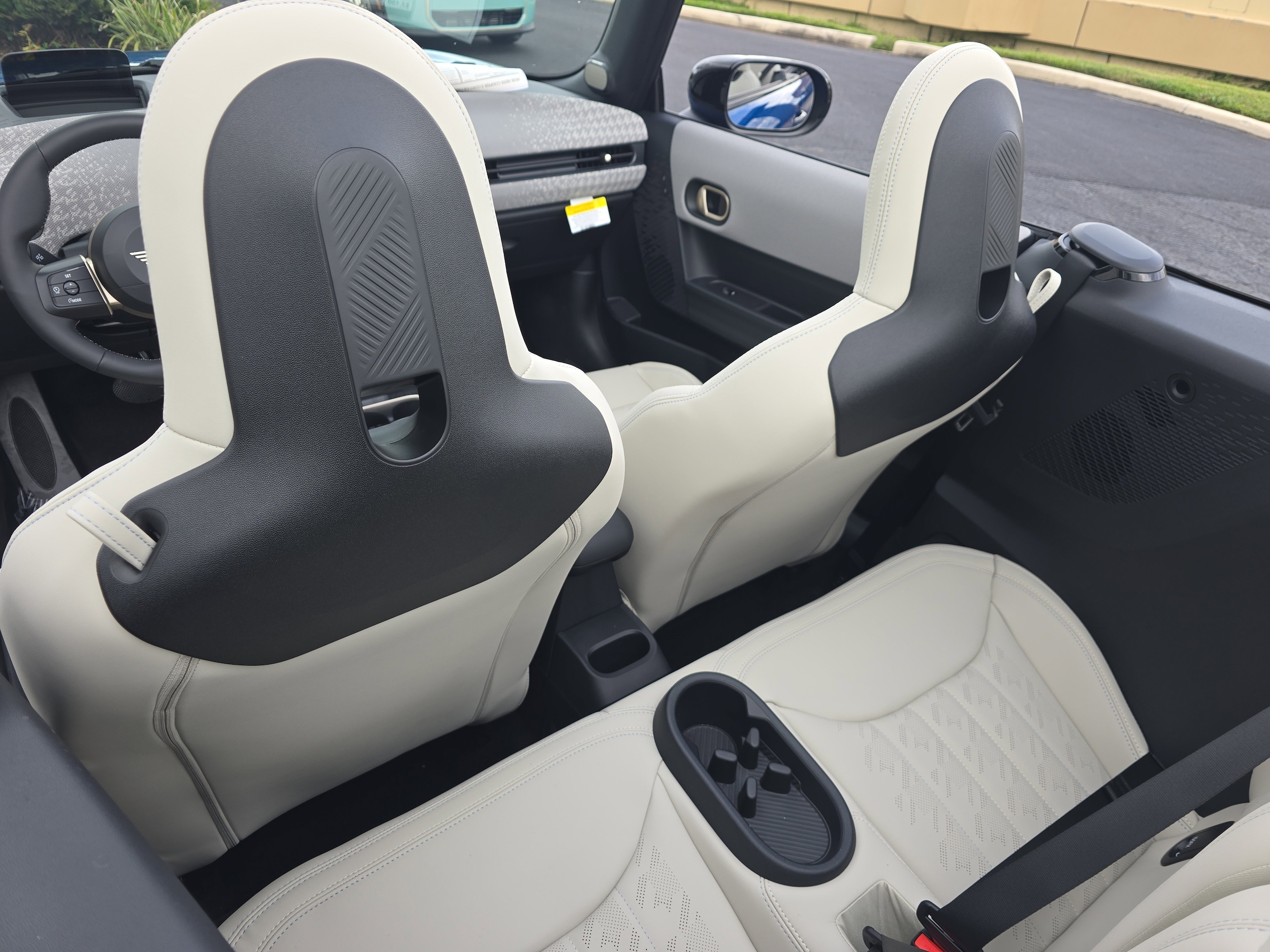 2026 MINI Convertible S - Photo 12