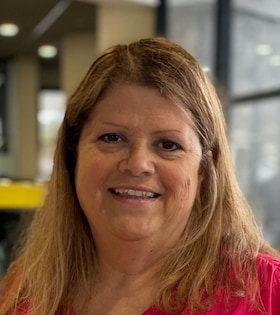 Staff member Kate Dunn from ID_44c5c44b7131