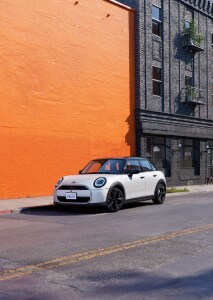 MINICooper.jpg