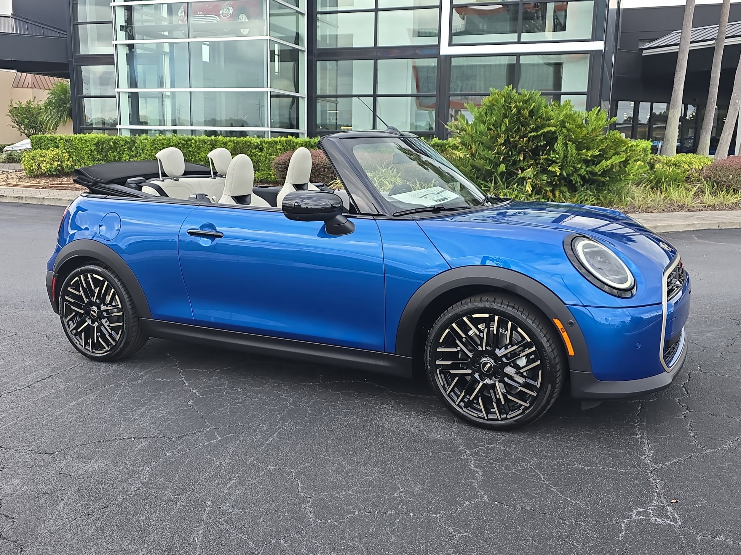 2026 MINI Convertible S - Photo 2