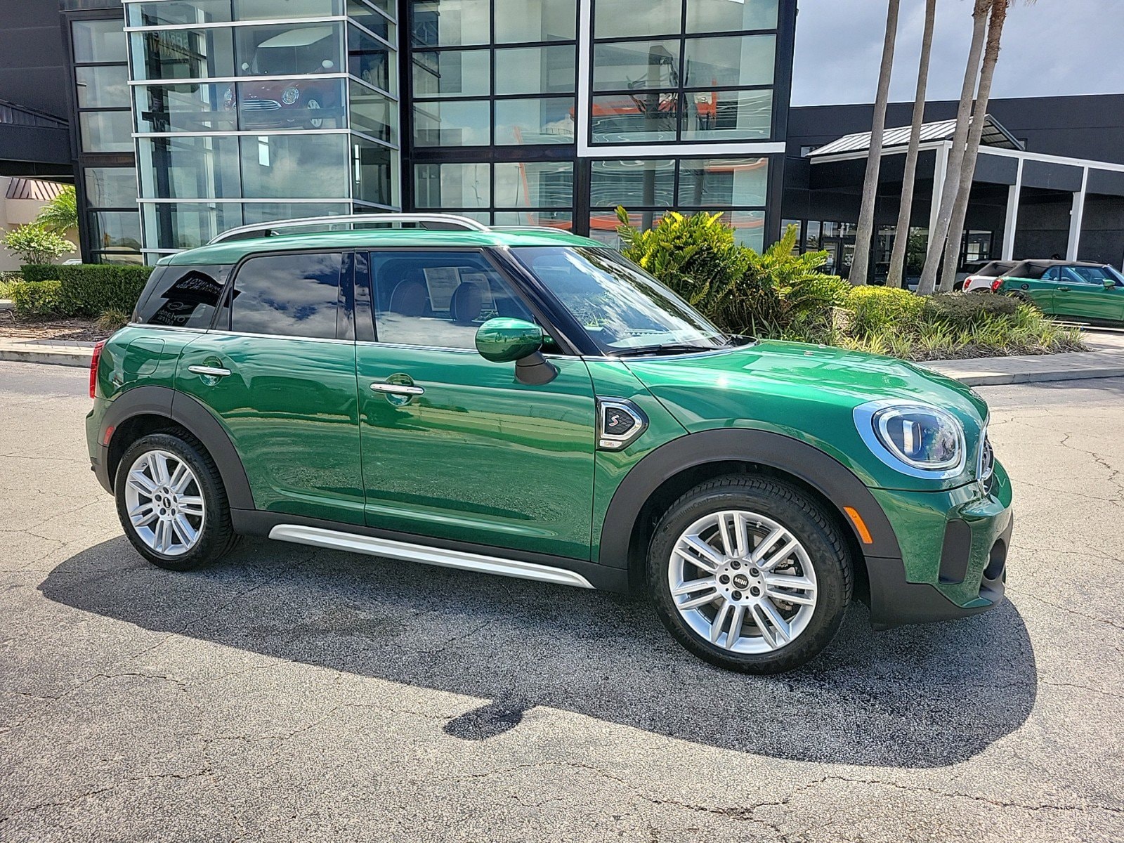 Used 2024 MINI Countryman S with VIN WMZ53BR00R3R58370 for sale in Orlando, FL