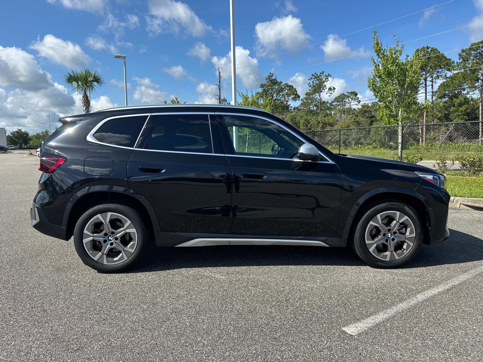 2024 Bmw X1 XDrive28i photo 2