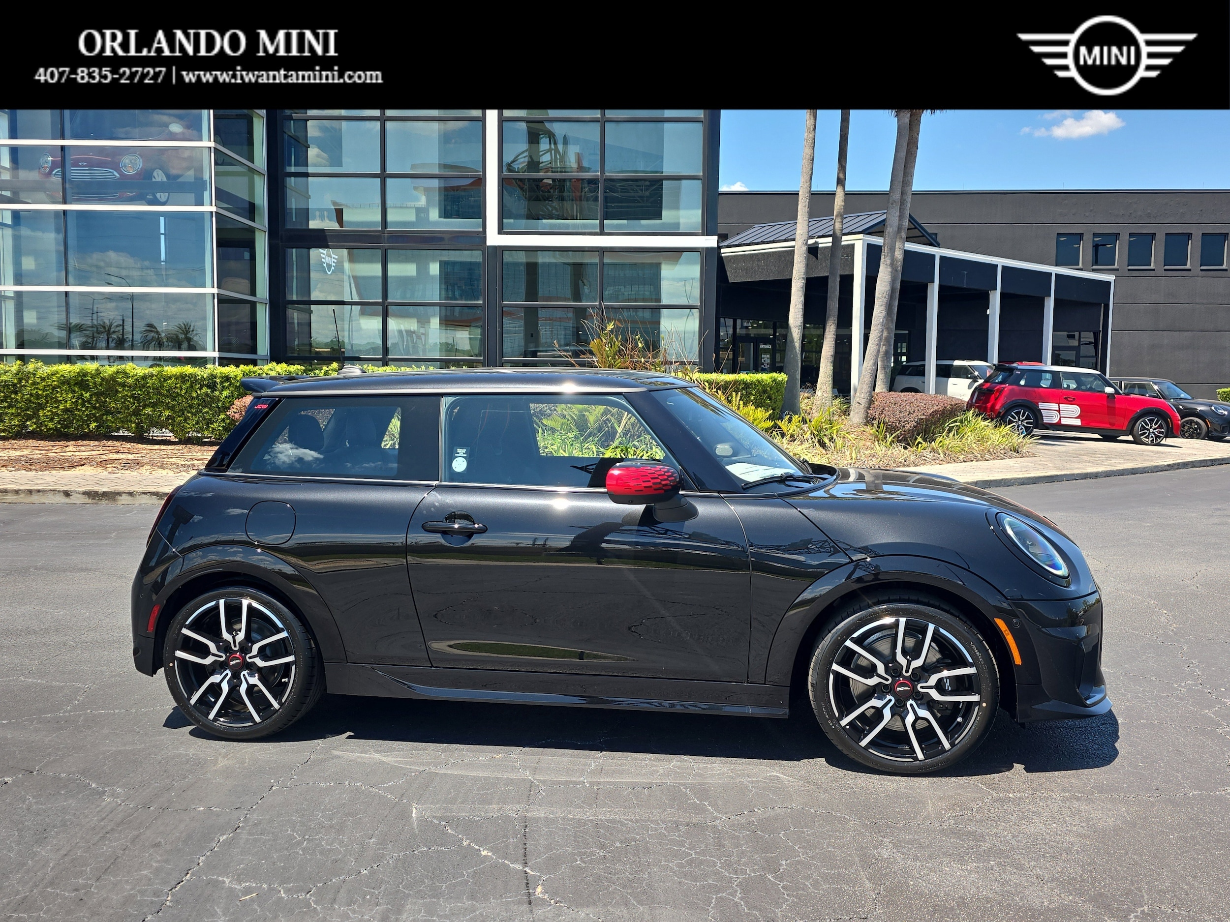 2026 MINI Hardtop Cooper S's photo