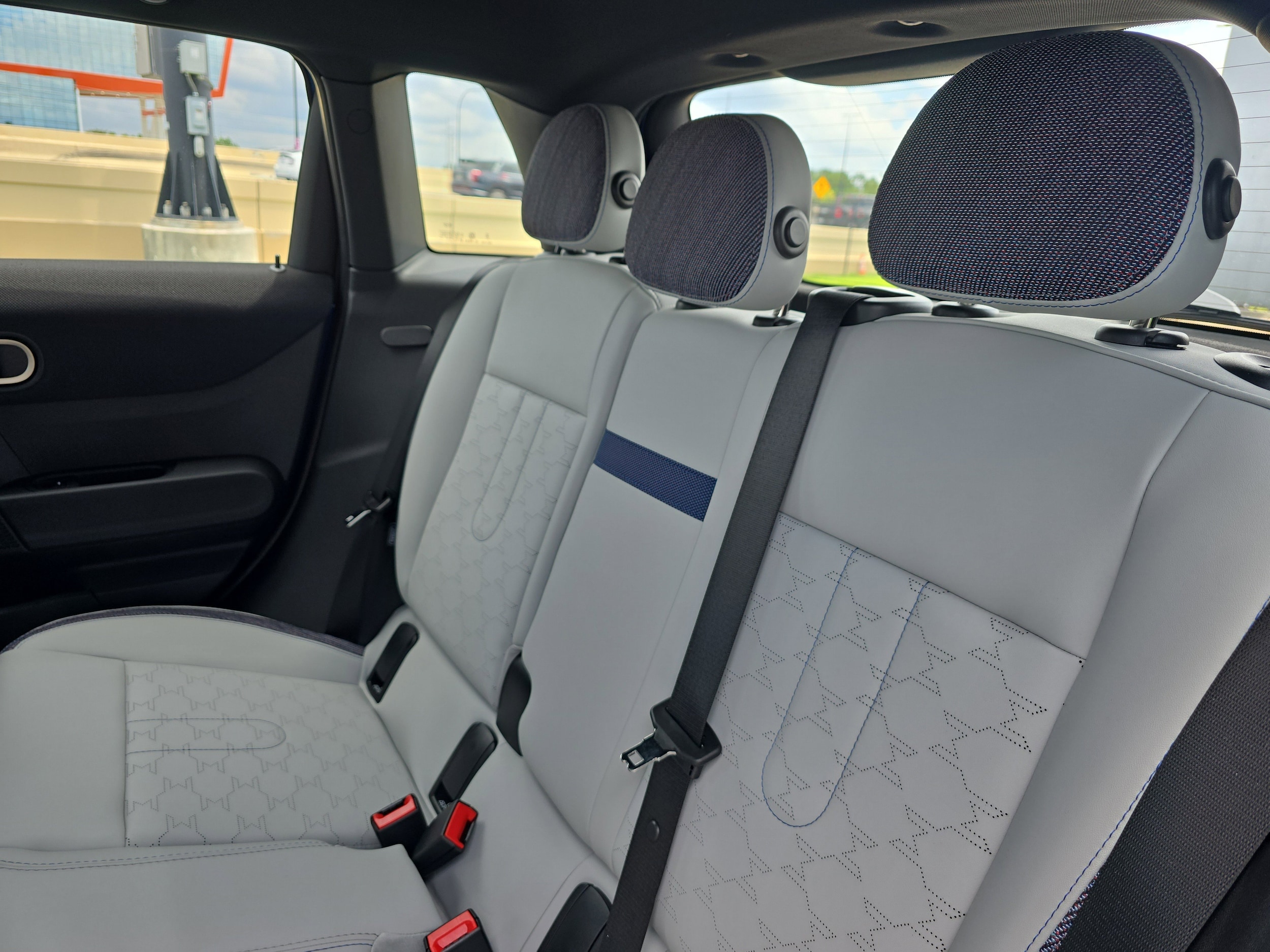 2025 MINI Hardtop 4 Door S - Photo 12