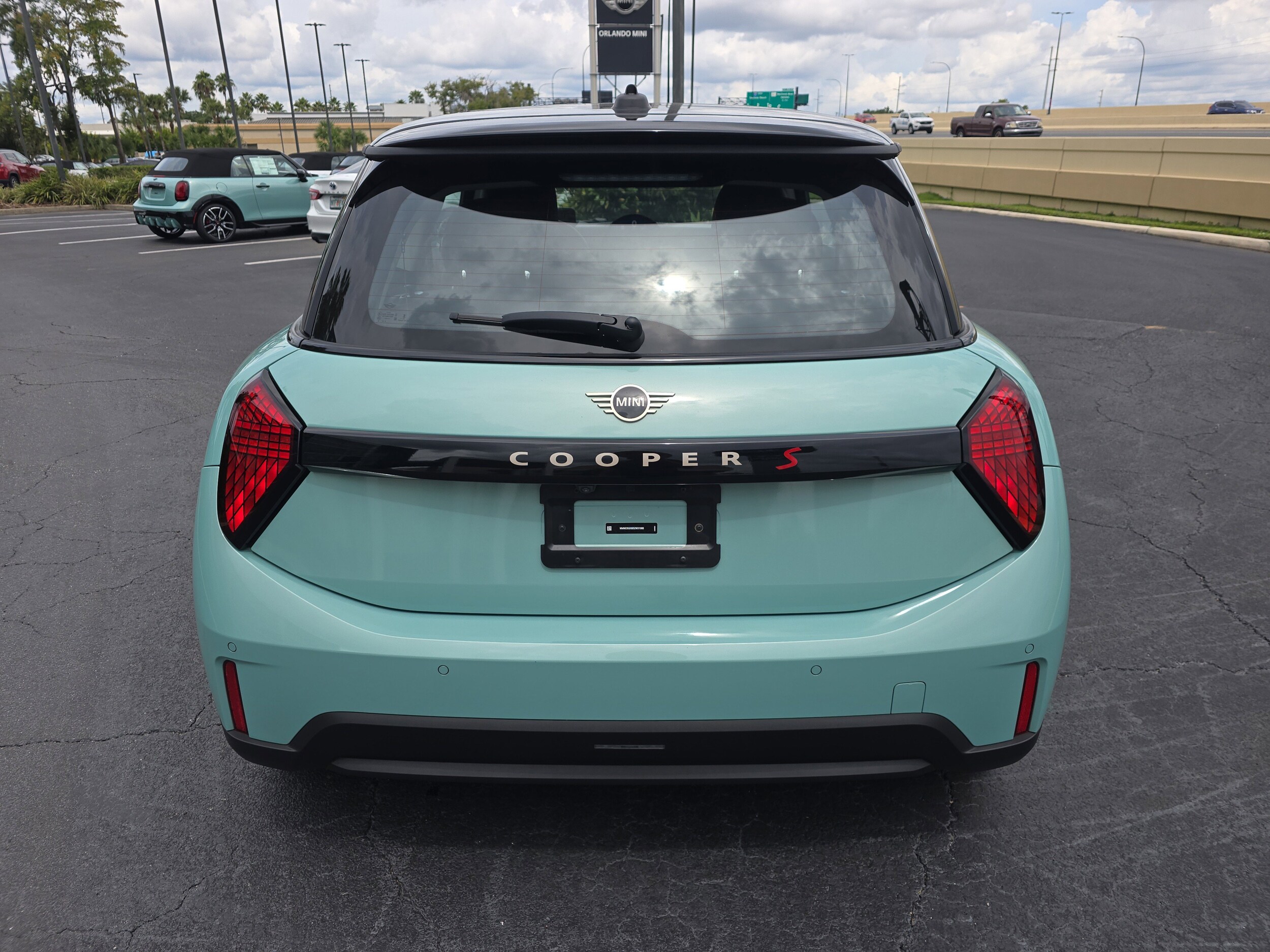 2025 Mini Cooper 2 Door Hardtop S photo 4