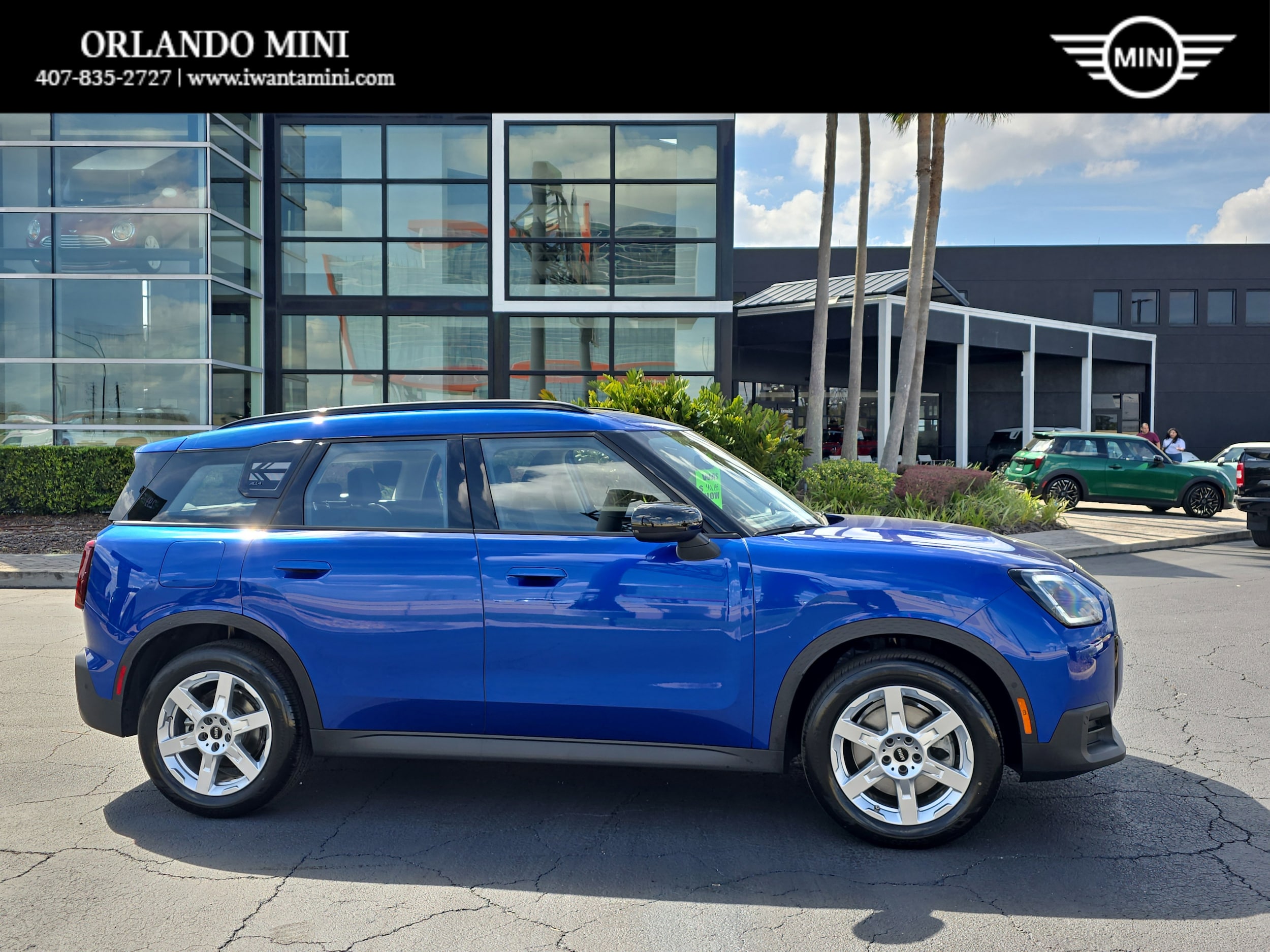 2025 MINI Countryman S's photo