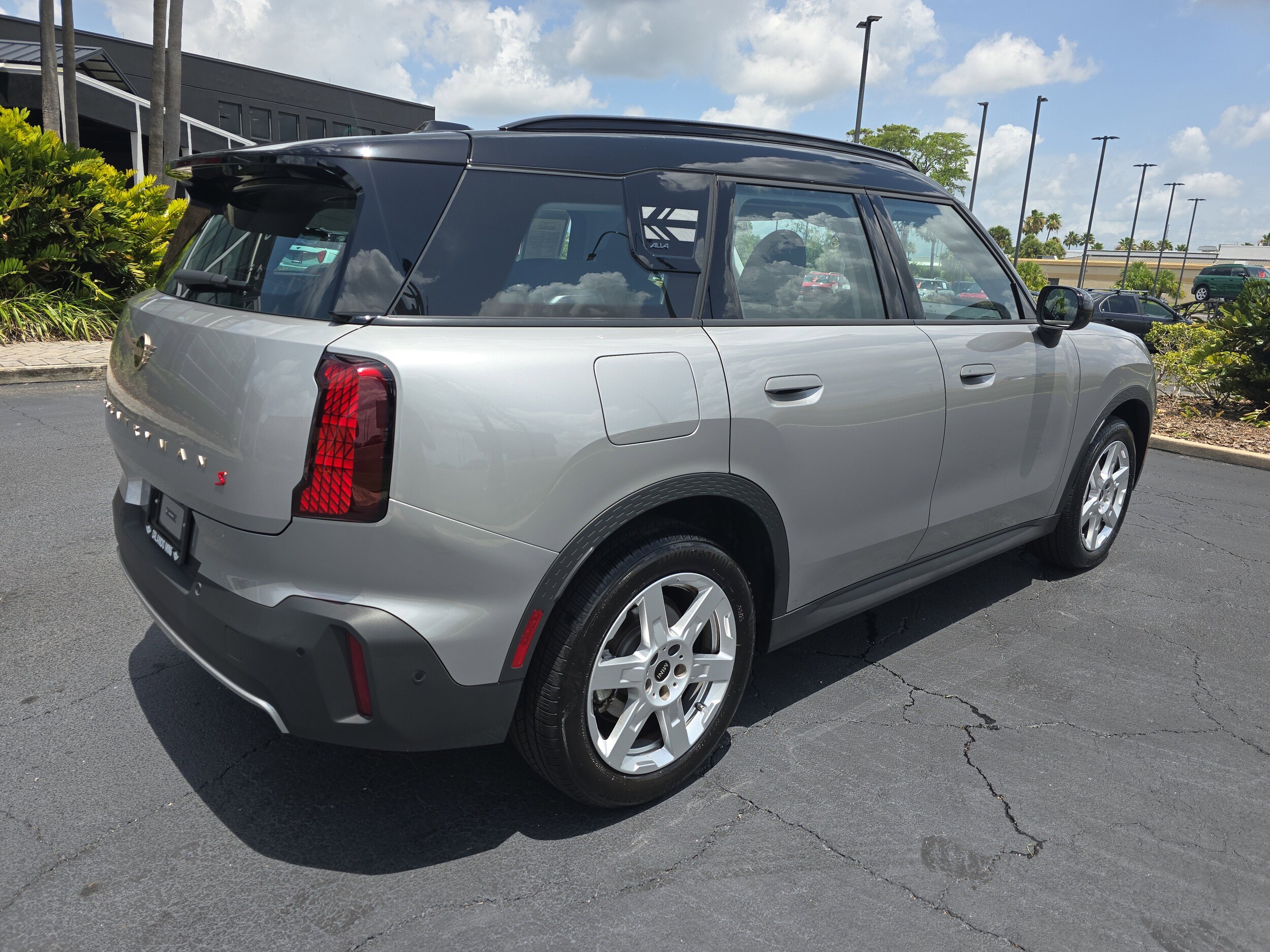 2025 Mini Countryman S ALL4 photo 3