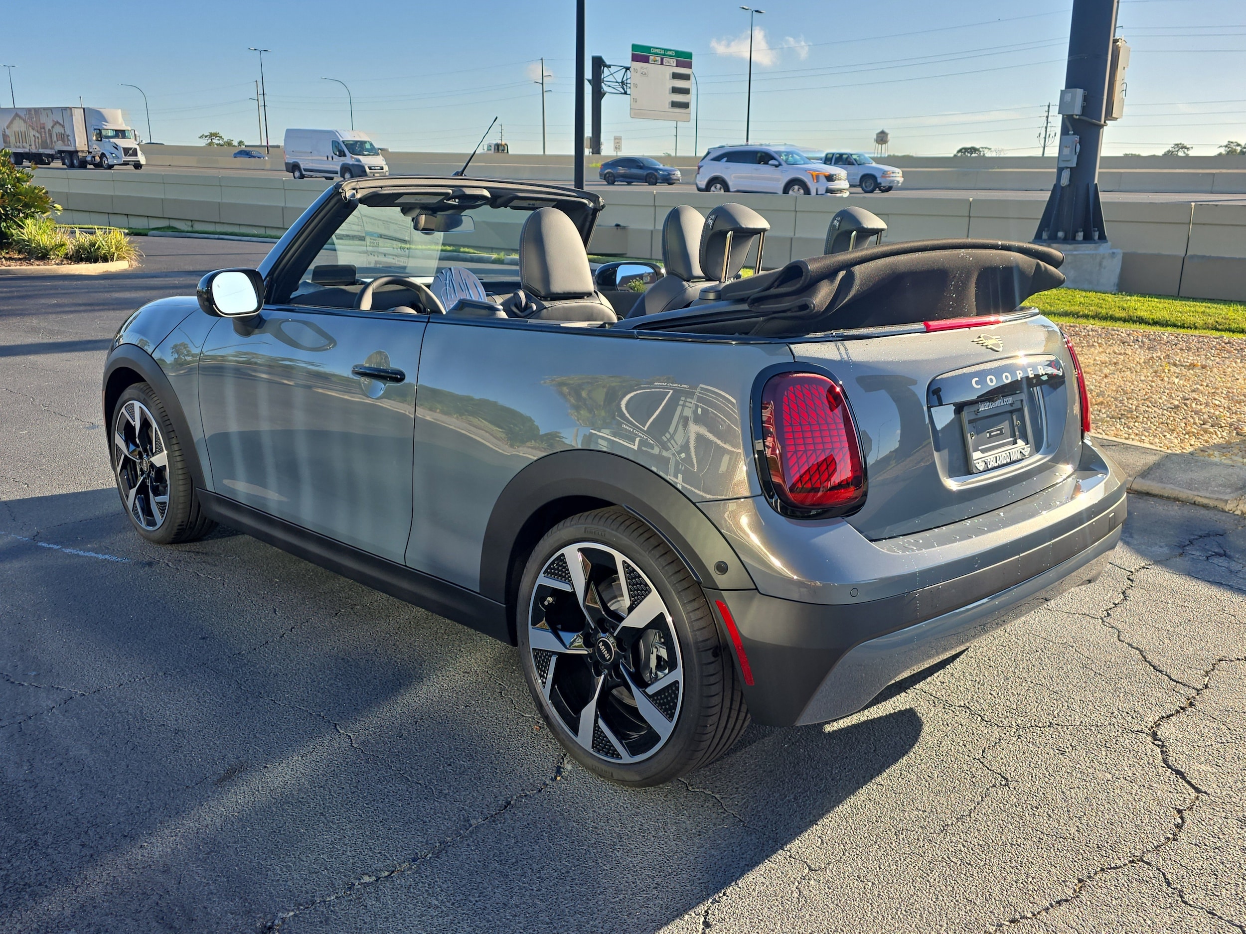 2026 MINI Convertible S - Photo 6