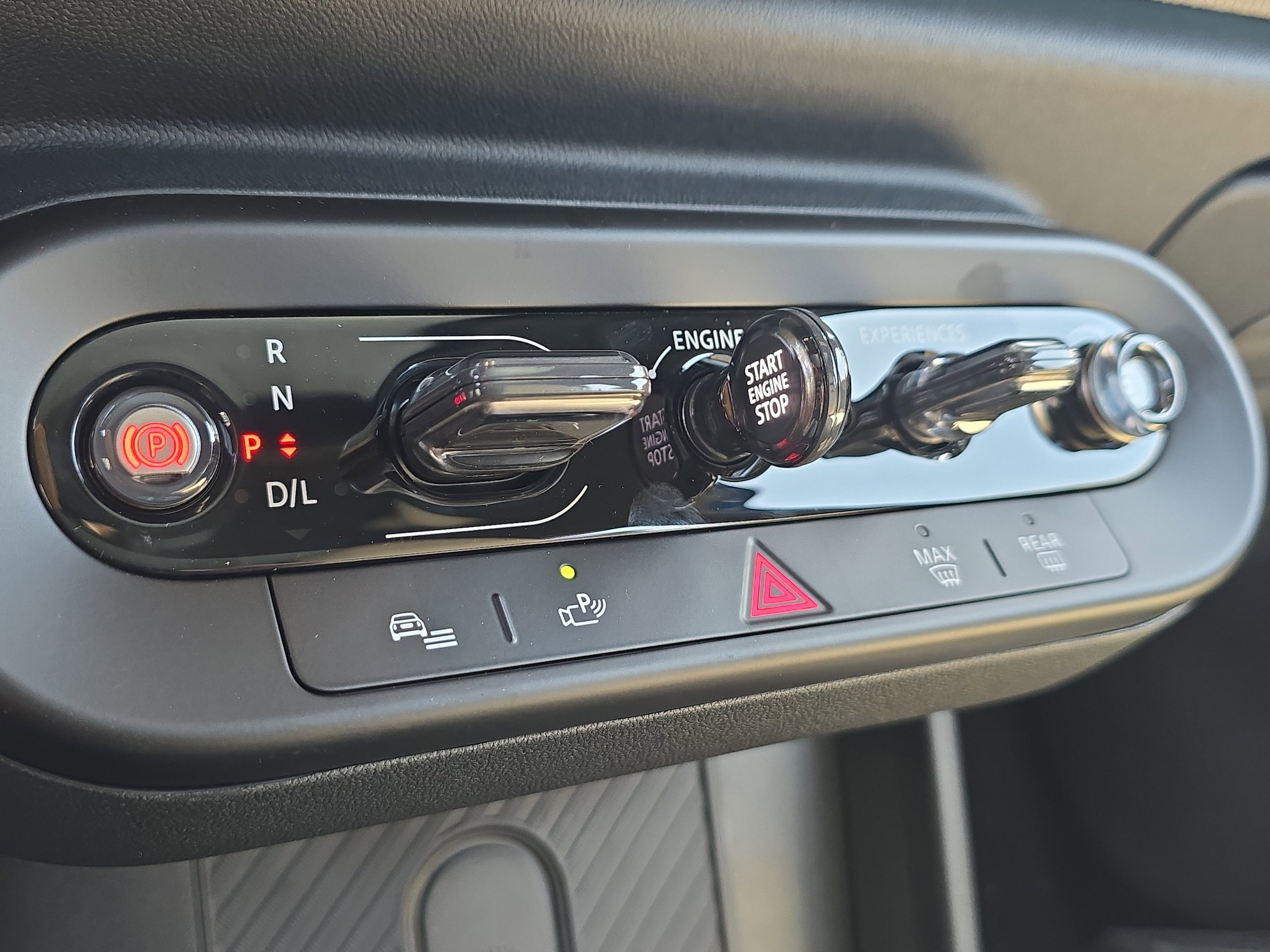 2025 MINI Hardtop 4 Door S - Photo 20