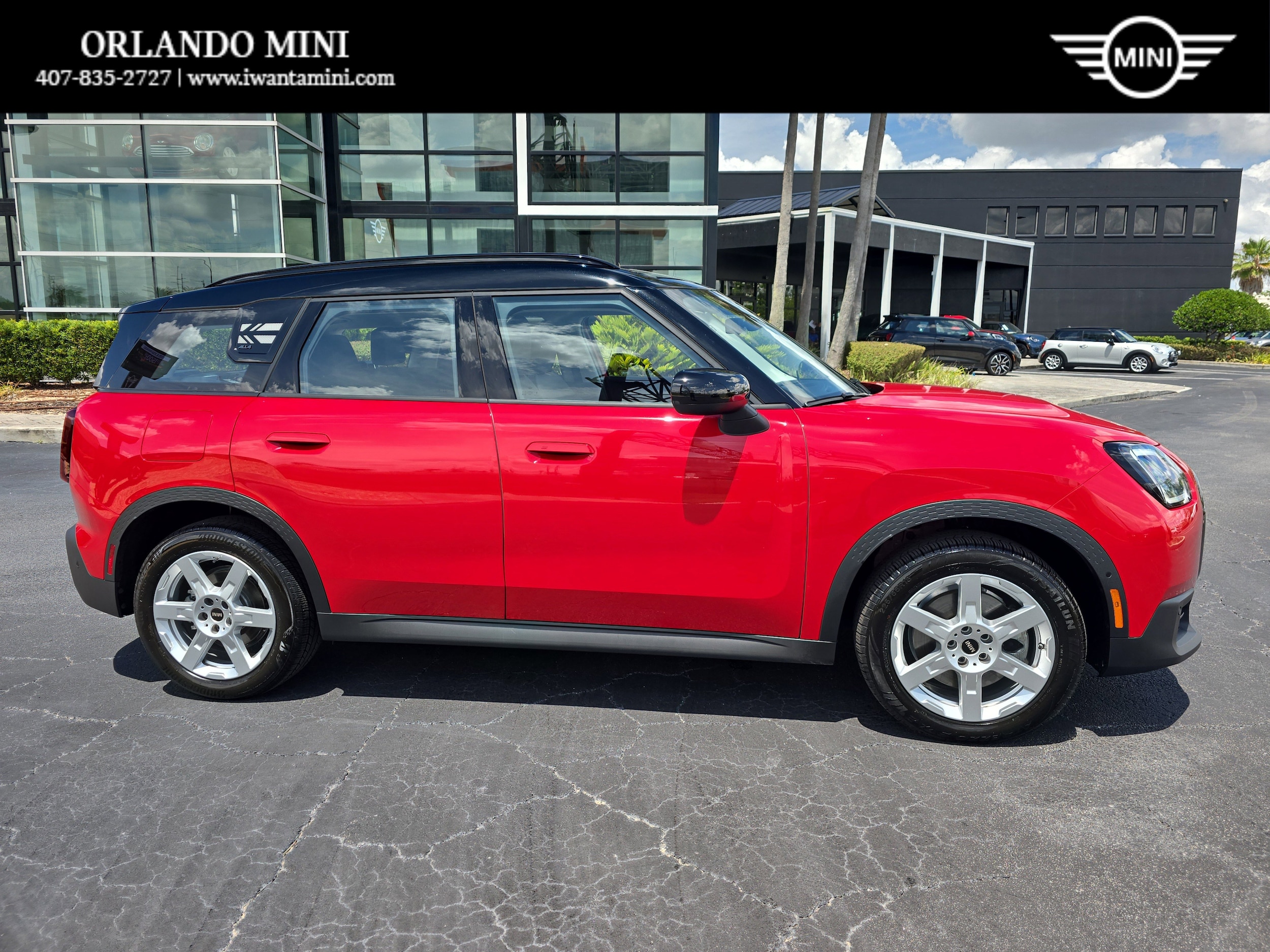 2025 MINI Countryman S ALL4's photo