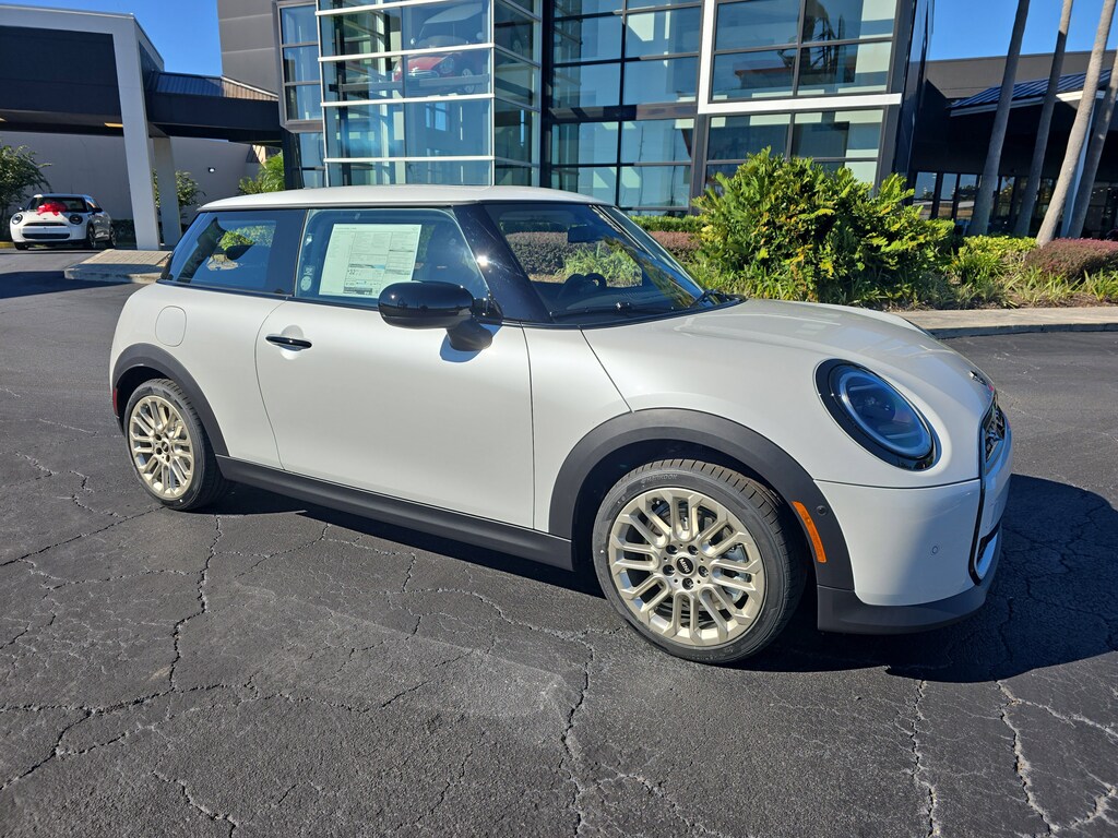 New 2026 MINI 2 Door Signature Plus Hatchback