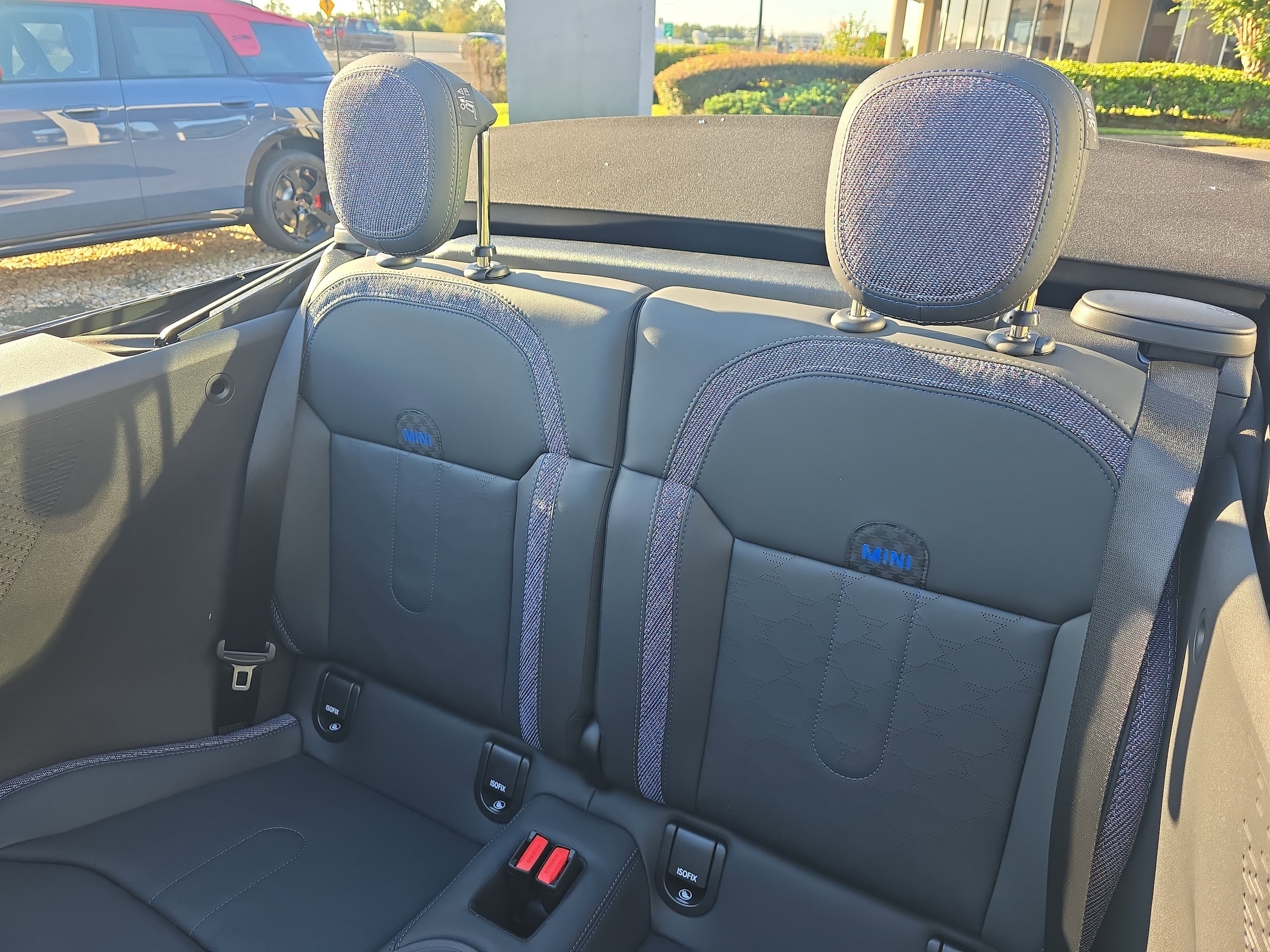 2026 MINI Convertible S - Photo 7