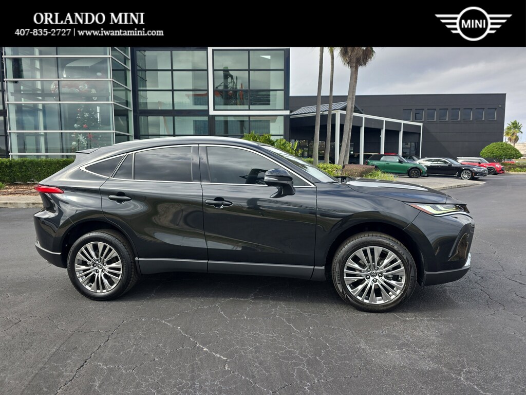 Used 2023 Toyota Venza XLE XLE AWD