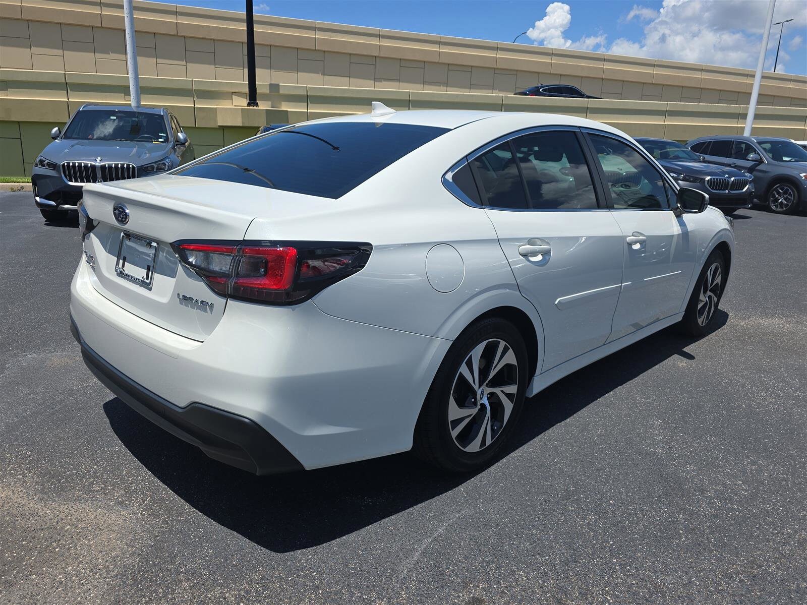 2022 Subaru Legacy Premium photo 3