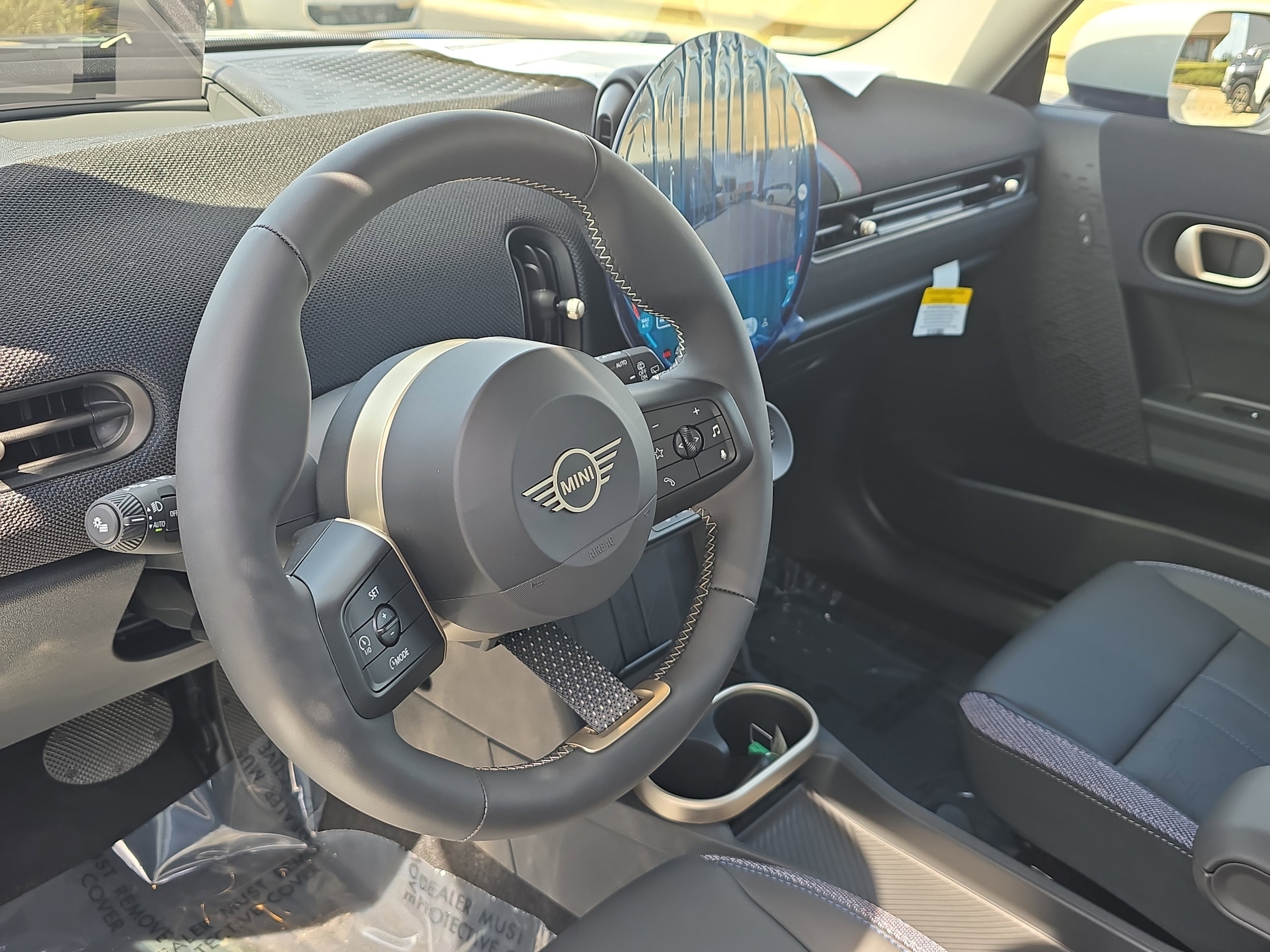 2025 MINI Hardtop 2 Door S - Photo 14