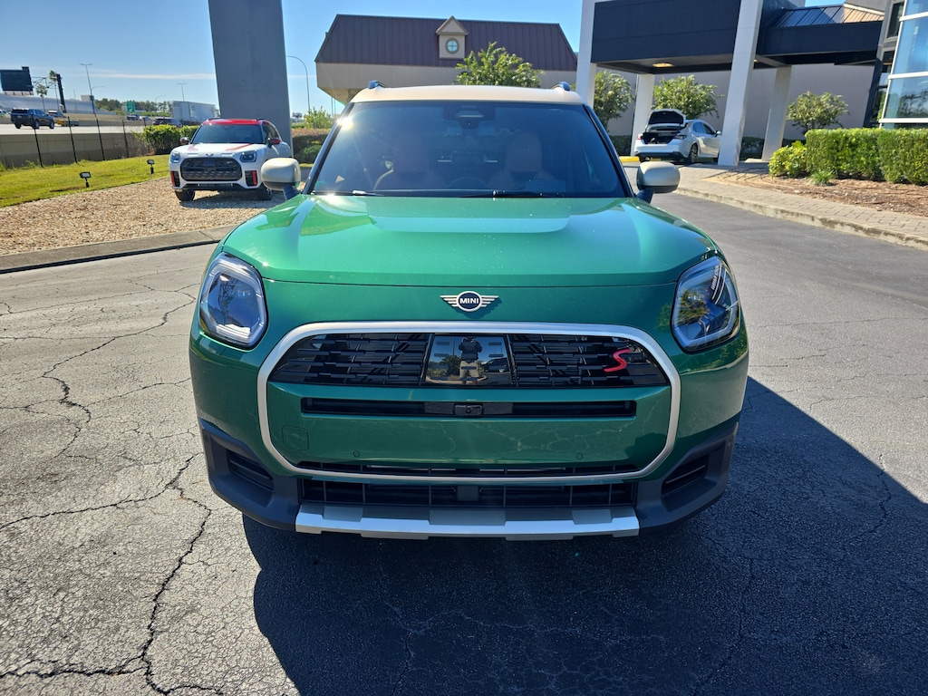 New 2026 MINI Countryman Iconic SUV