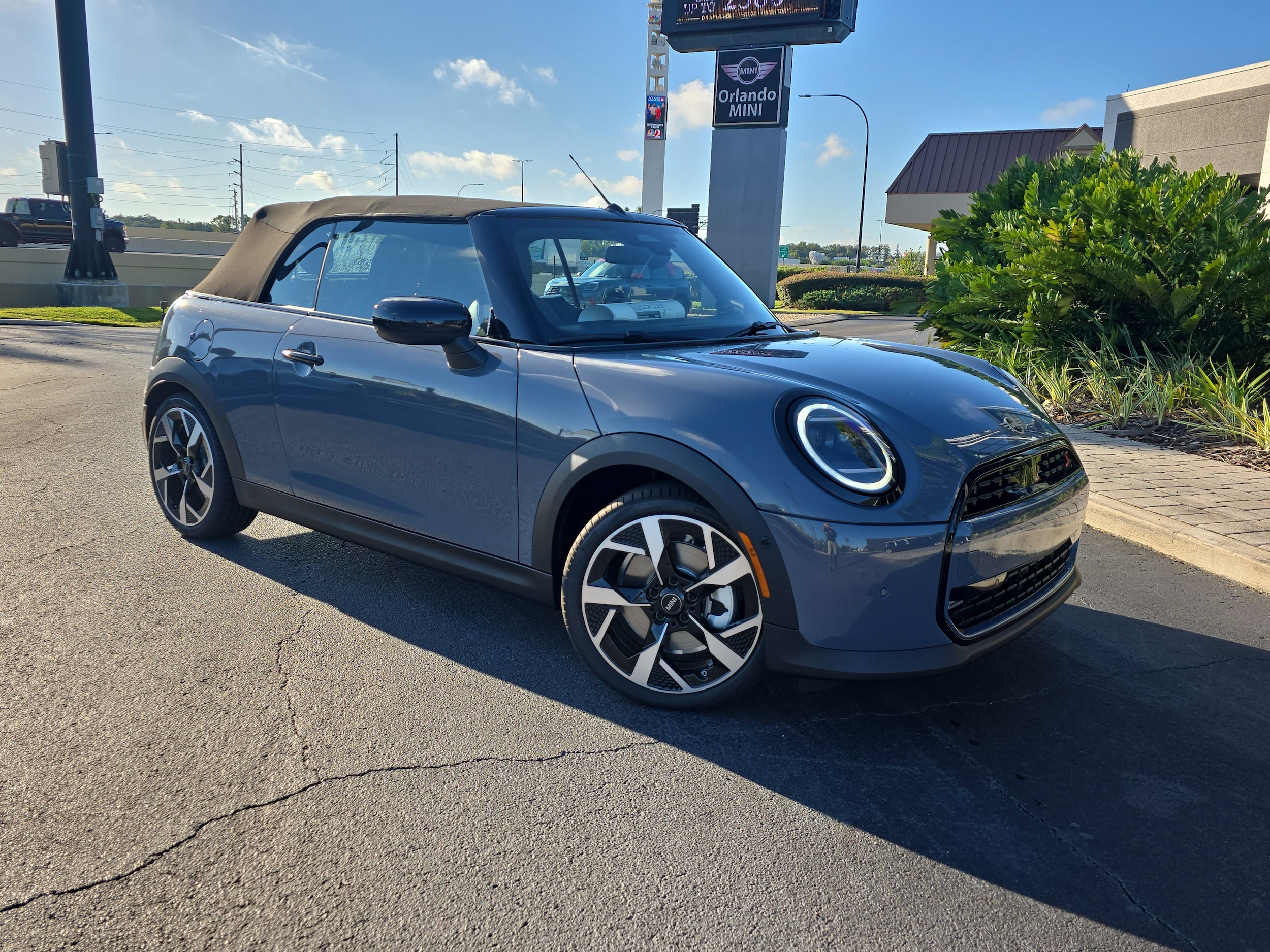 2026 MINI Convertible S - Photo 24