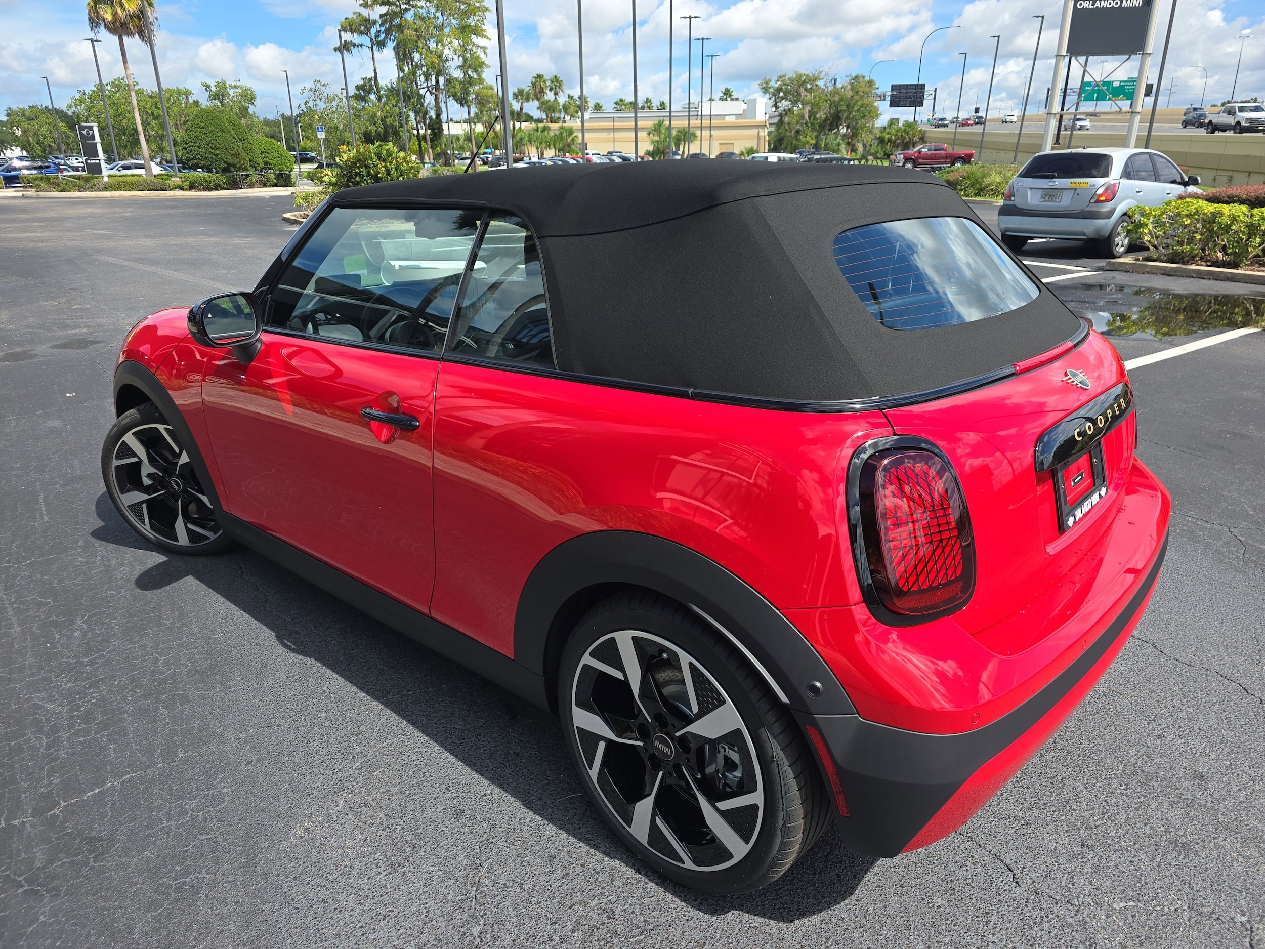 2026 MINI Convertible S - Photo 22