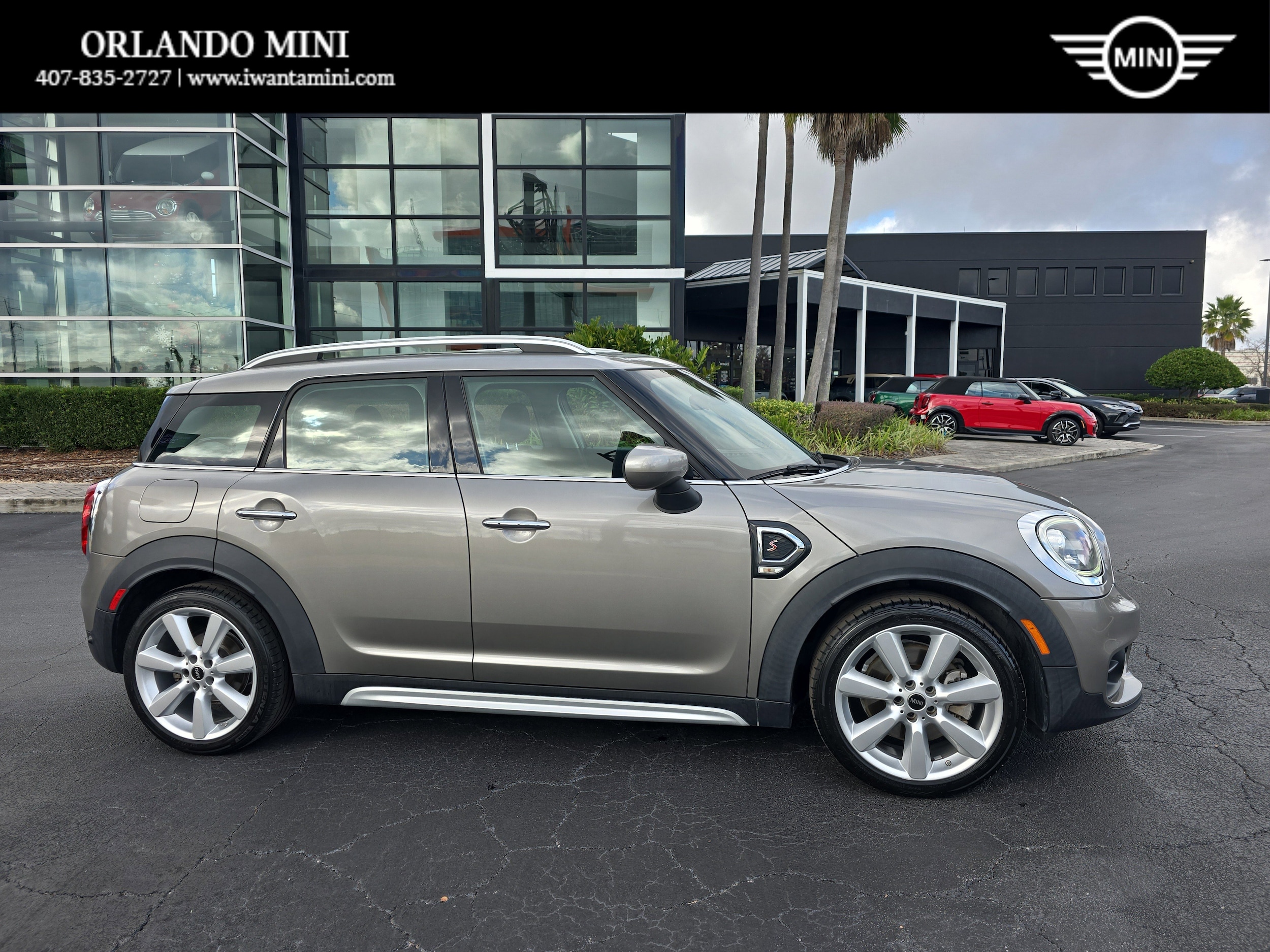 2020 MINI Countryman S's photo