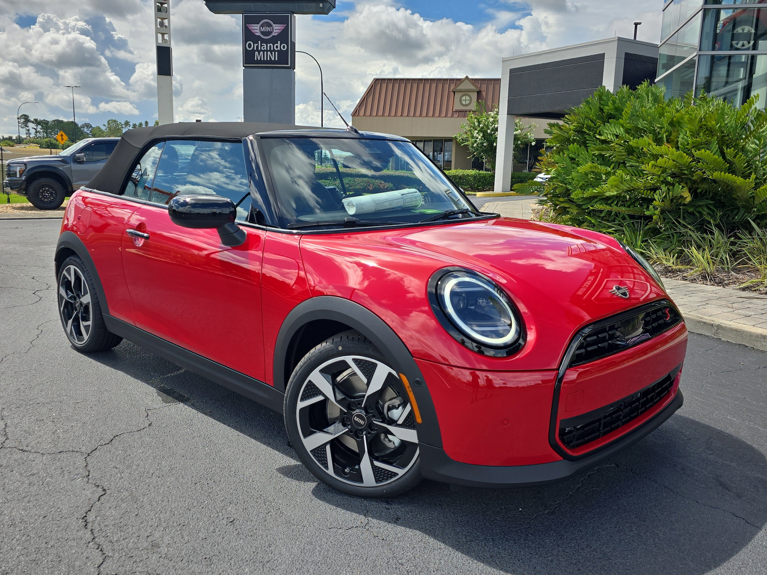 2026 MINI Convertible S - Photo 24