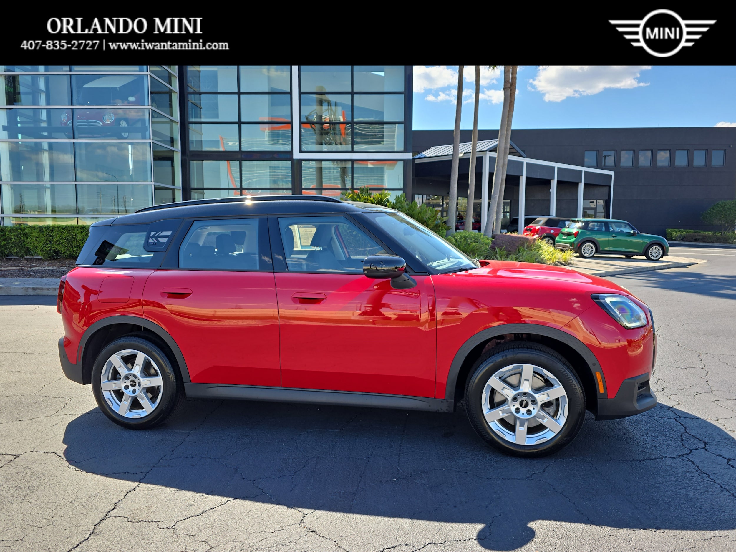 2025 MINI Countryman S's photo