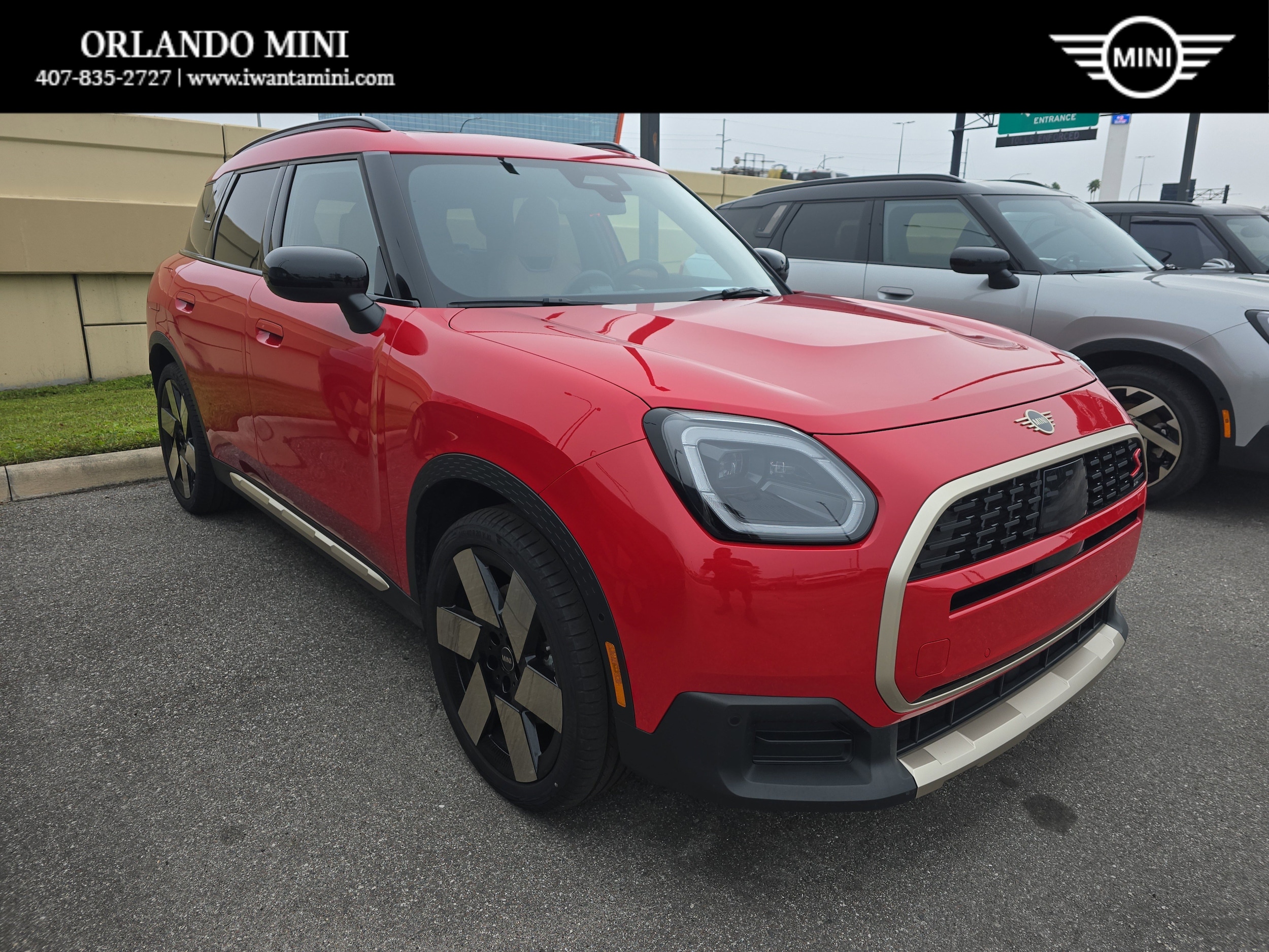 2025 MINI Countryman S's photo