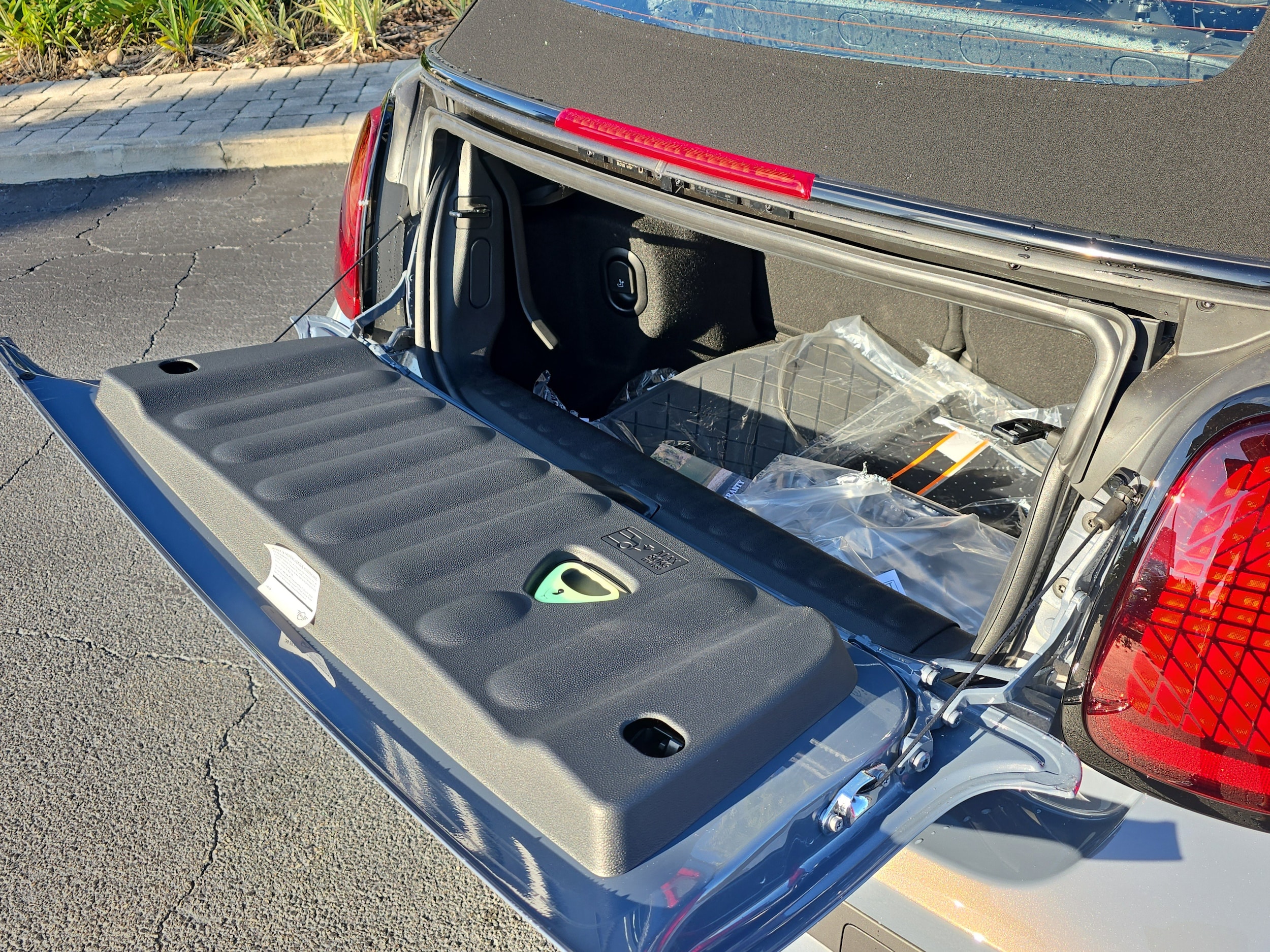 2026 MINI Convertible S - Photo 22