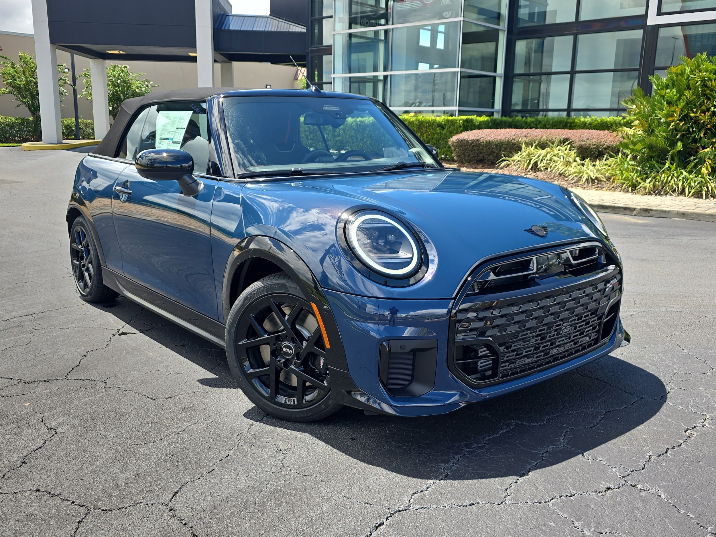 2026 MINI Convertible S - Photo 26