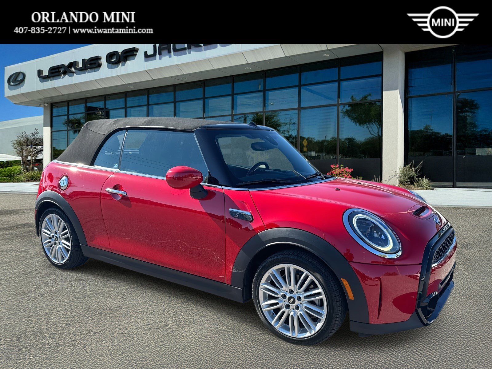 2024 MINI Convertible S's photo